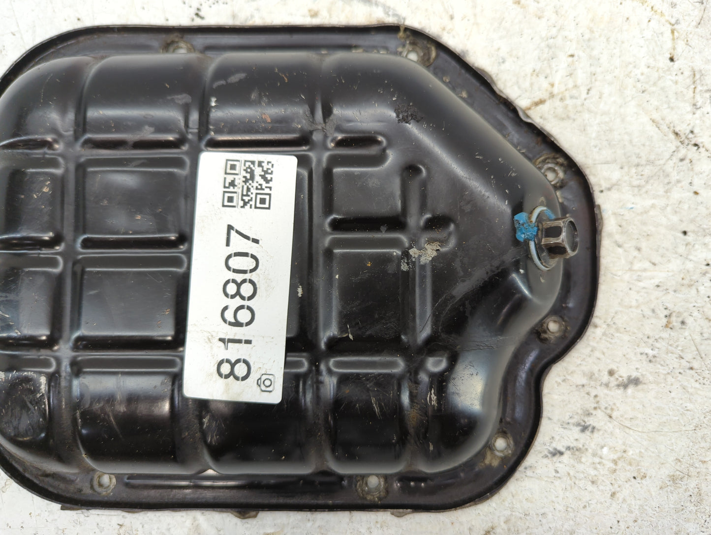 2003-2004 Nissan Murano Engine Oil Pan Fits Fits 2003 2004 OEM Used Auto Parts - Oemusedautoparts1.com