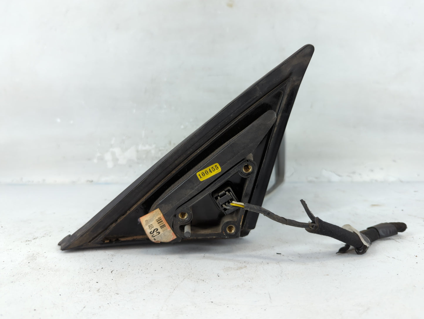 2002-2006 Hyundai Accent Side Mirror Replacement Passenger Right View Door Mirror P/N:E4012188 Fits Fits 2002 2003 2004 2005 2006 OEM Used Auto Parts - Oemusedautoparts1.com