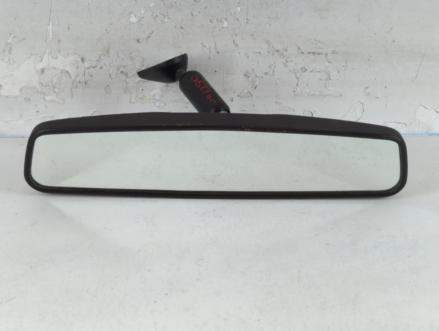1997-2012 Chevrolet Malibu Interior Rear View Mirror Replacement OEM P/N:E8011083 Fits OEM Used Auto Parts - Oemusedautoparts1.com