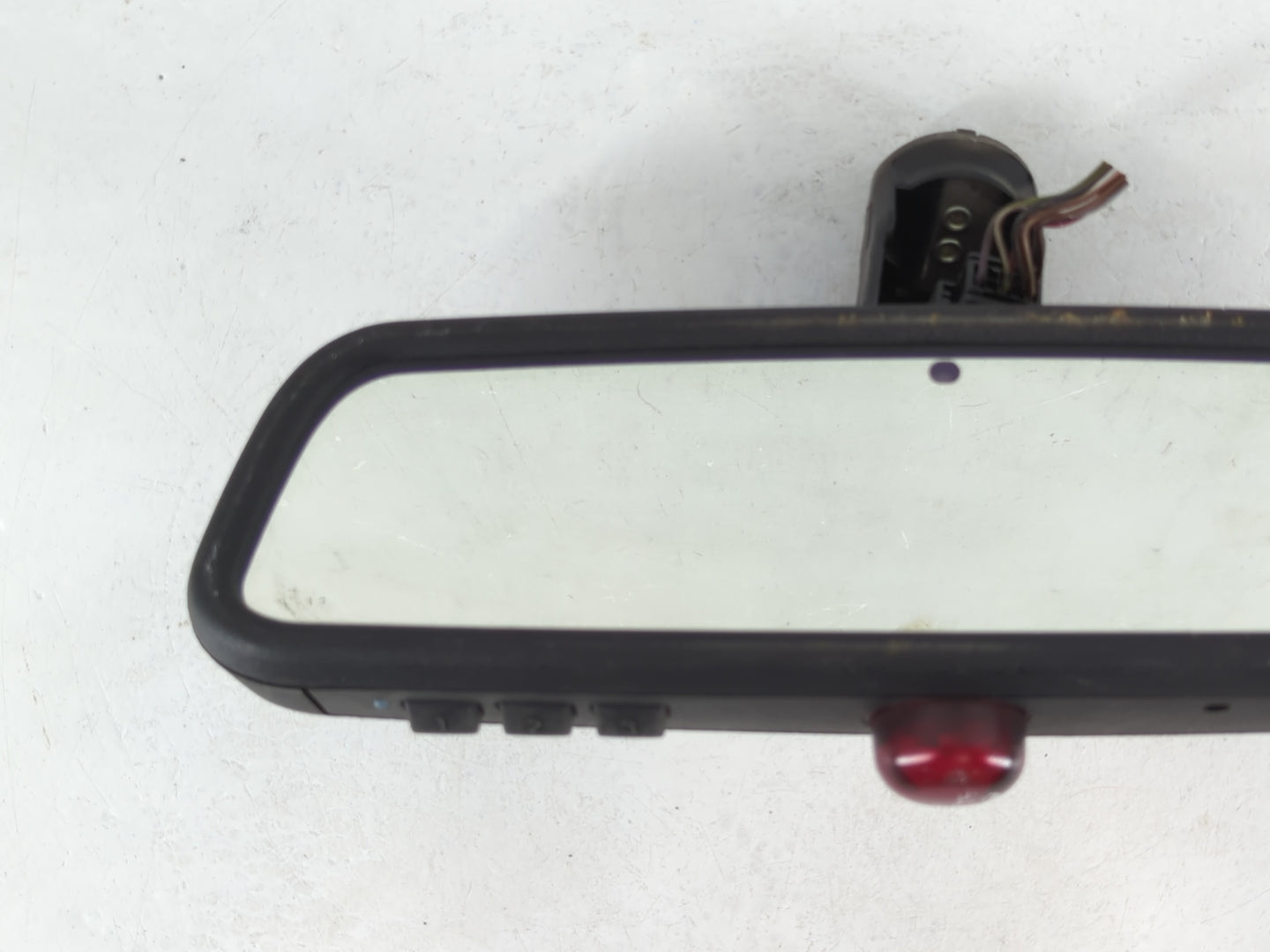 2006 Bmw 325i Interior Rear View Mirror Replacement OEM P/N:905-0772 Fits OEM Used Auto Parts - Oemusedautoparts1.com