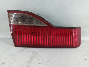 1998-2002 Honda Accord Tail Light Assembly Passenger Right OEM P/N:2VA 938 864 2VA 989 864 Fits Fits 1998 1999 2000 2001 2002 OEM Used Auto Parts - Oemusedautoparts1.com