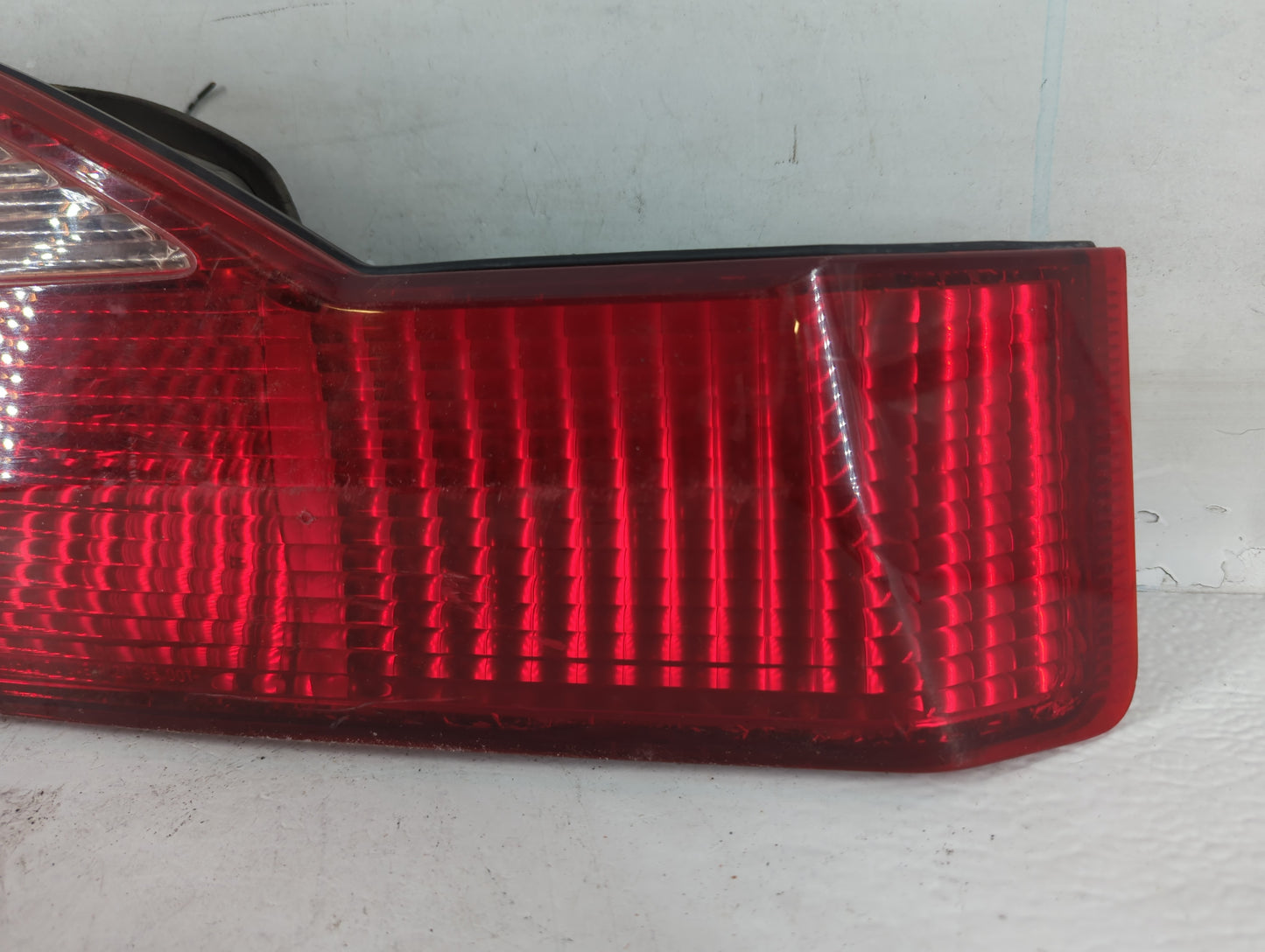 1998-2002 Honda Accord Tail Light Assembly Passenger Right OEM P/N:2VA 938 864 2VA 989 864 Fits Fits 1998 1999 2000 2001 2002 OEM Used Auto Parts - Oemusedautoparts1.com