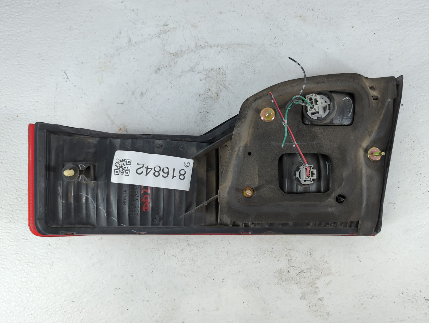1998-2002 Honda Accord Tail Light Assembly Passenger Right OEM P/N:2VA 938 864 2VA 989 864 Fits Fits 1998 1999 2000 2001 2002 OEM Used Auto Parts - Oemusedautoparts1.com