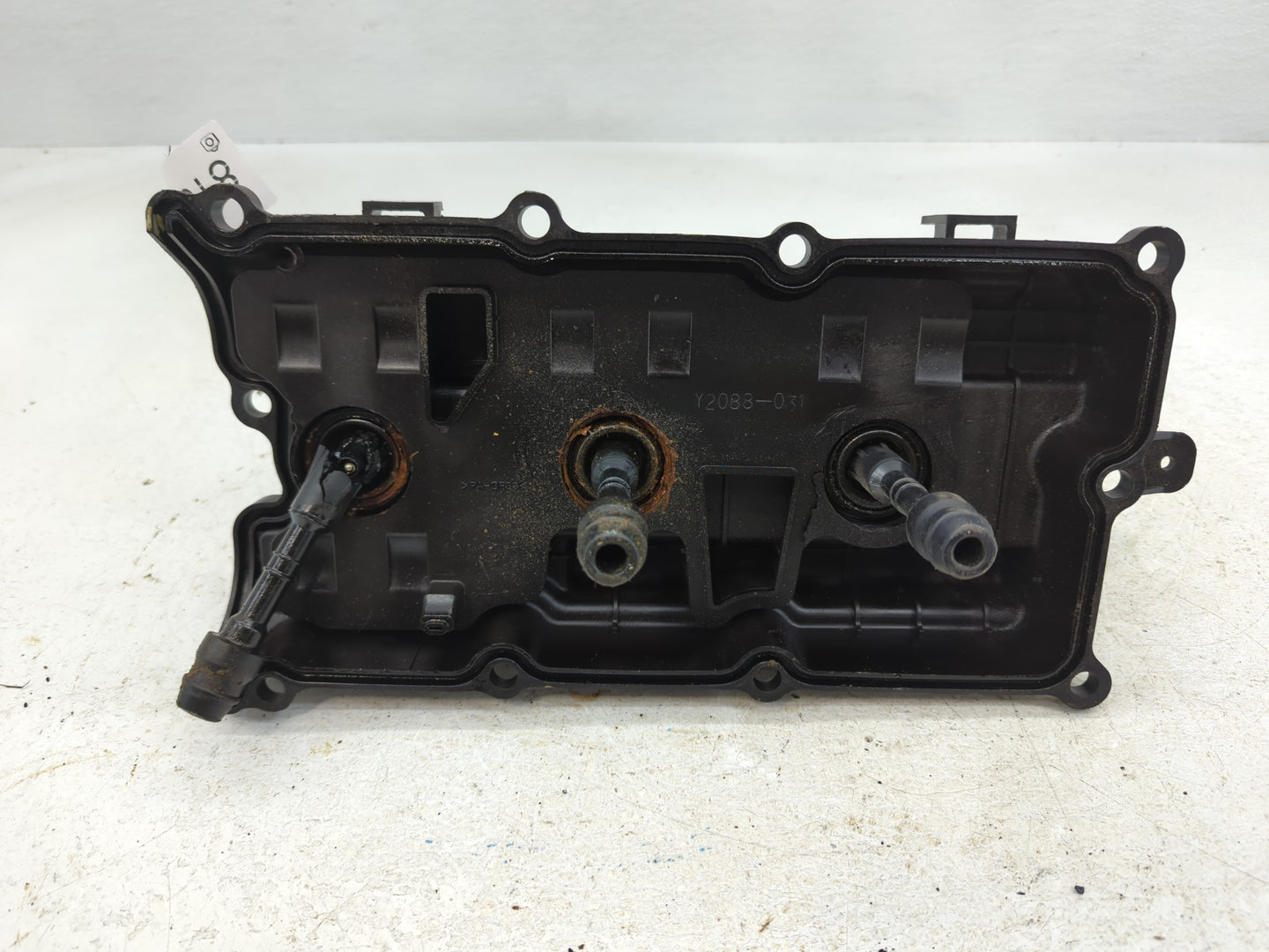 2003 Nissan Murano Passenger Right Cylinder Head Valve Cover P/N:Y2088-031 Fits OEM Used Auto Parts - Oemusedautoparts1.com