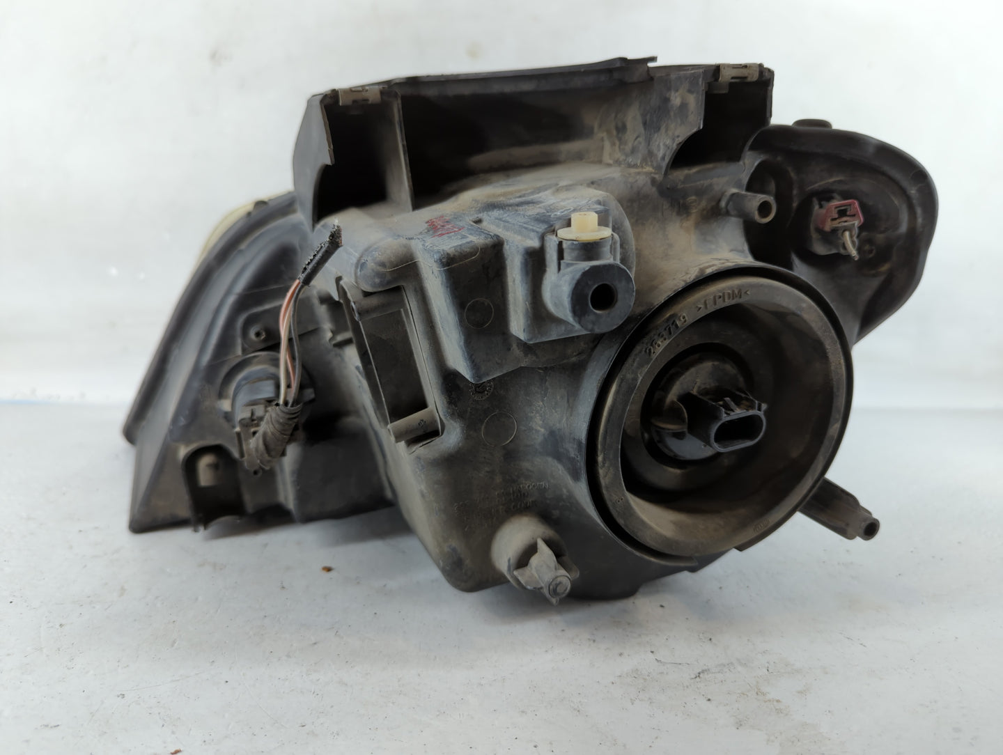 2007-2008 Chrysler Pacifica Driver Left Oem Head Light Headlight Lamp - Oemusedautoparts1.com