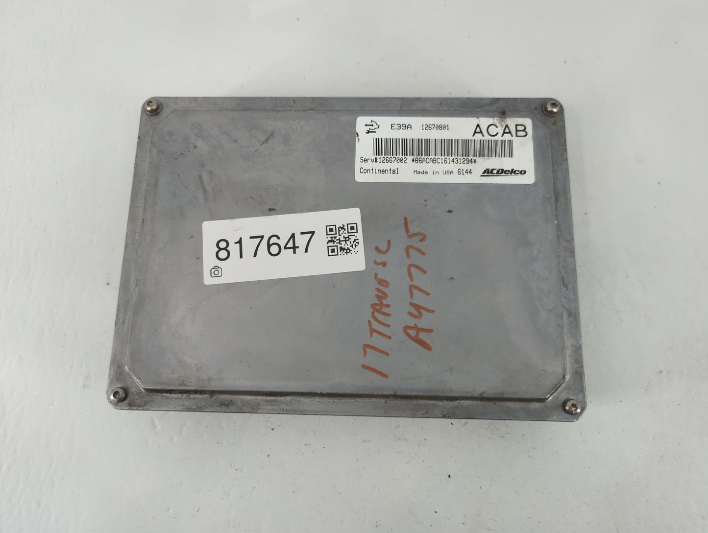 2017 Chevrolet Traverse PCM Engine Control Computer ECU ECM PCU OEM P/N:12670801 E39A Fits Fits 2018 2019 2020 OEM Used Auto Parts - Oemusedautoparts1.com