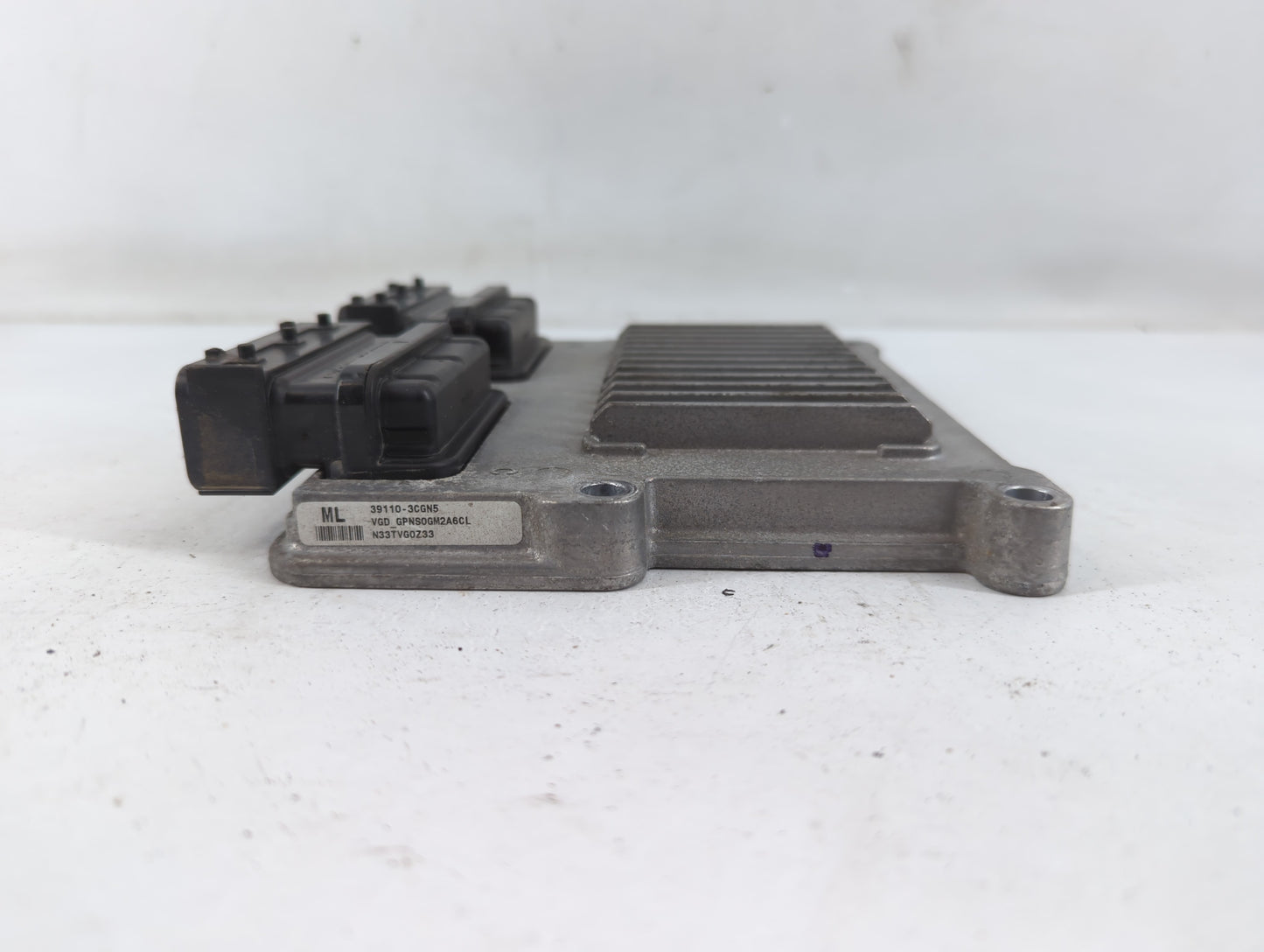 2014-2016 Kia Cadenza PCM Engine Control Computer ECU ECM PCU OEM P/N:39110-3CGN5 Fits Fits 2014 2015 2016 OEM Used Auto Parts - Oemusedautoparts1.com