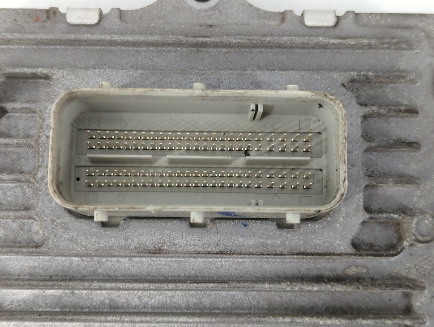 2016-2019 Dodge Journey PCM Engine Control Computer ECU ECM PCU OEM P/N:P68259135AA Fits Fits 2016 2017 2018 2019 OEM Used Auto Parts - Oemusedautoparts1.com
