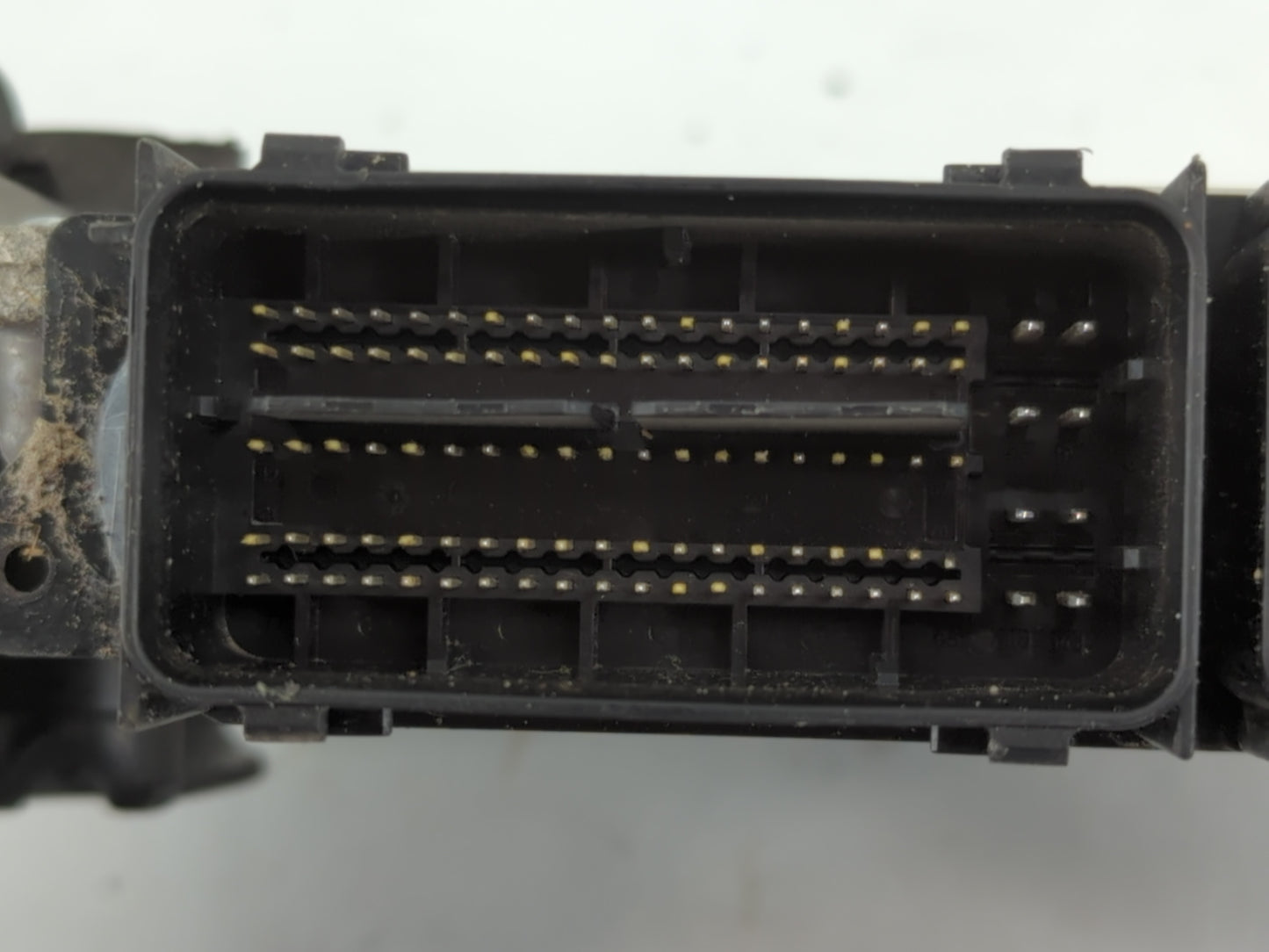 2013-2016 Ford Escape PCM Engine Control Computer ECU ECM PCU OEM P/N:CV6A-12B684-CA EJ5A-12A650-TC Fits Fits 2013 2014 2015 2016 OEM Used Auto Parts - Oemusedautoparts1.com