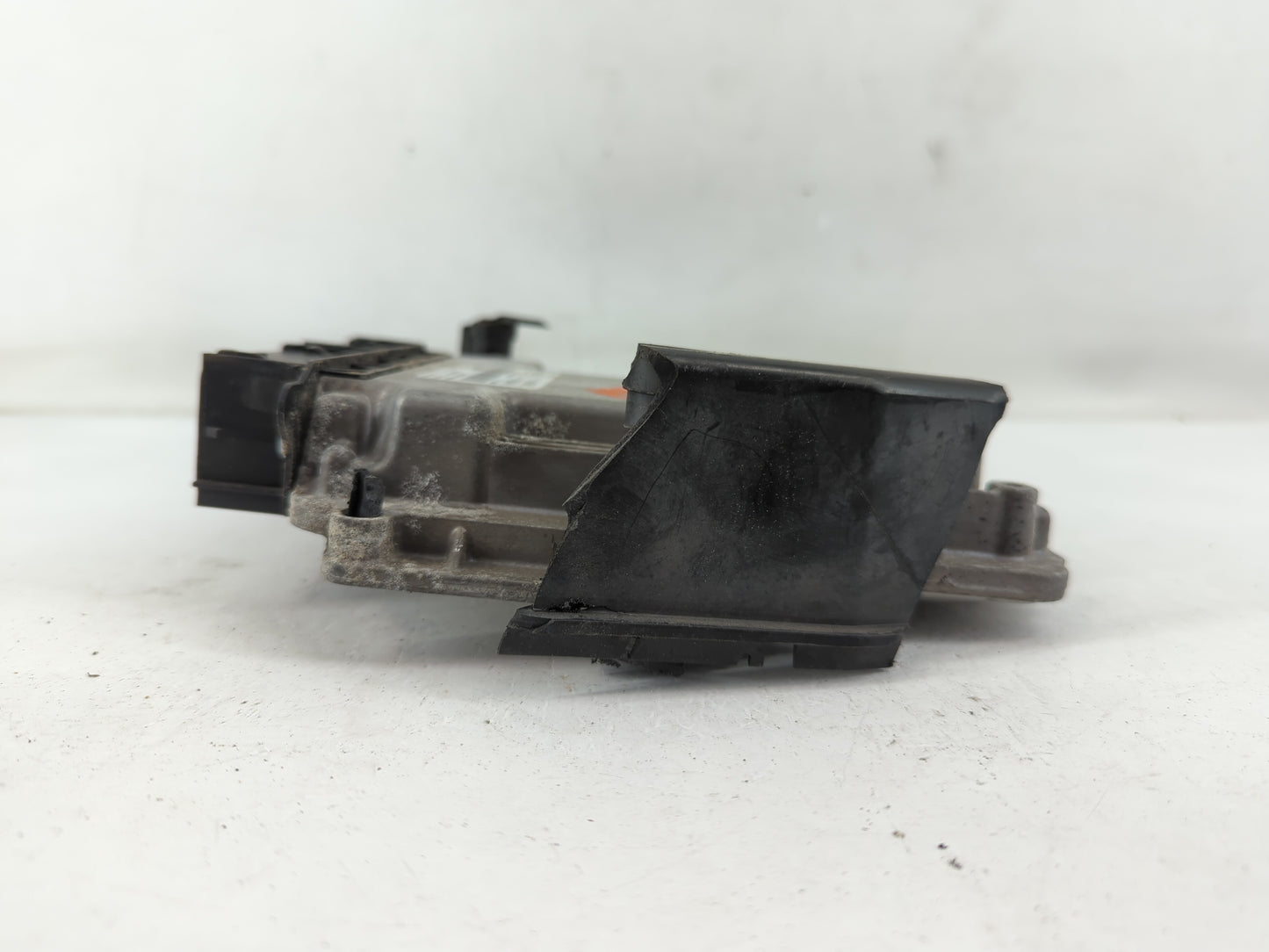 2013-2016 Ford Escape PCM Engine Control Computer ECU ECM PCU OEM P/N:CV6A-12B684-CA EJ5A-12A650-TC Fits Fits 2013 2014 2015 2016 OEM Used Auto Parts - Oemusedautoparts1.com