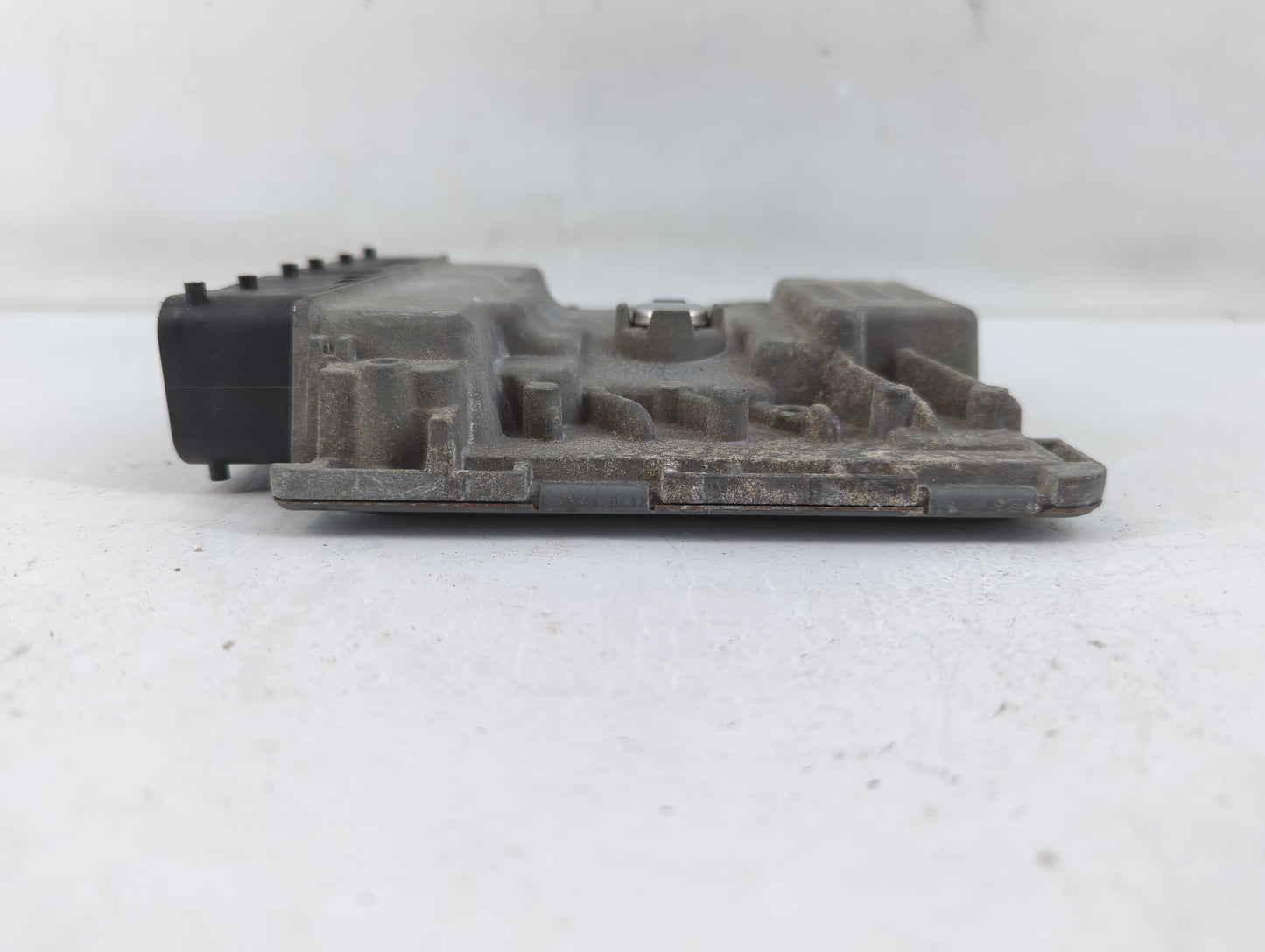 2015-2017 Volkswagen Jetta PCM Engine Control Computer ECU ECM PCU OEM P/N:06K 907 425 C Fits Fits 2015 2016 2017 OEM Used Auto Parts - Oemusedautoparts1.com