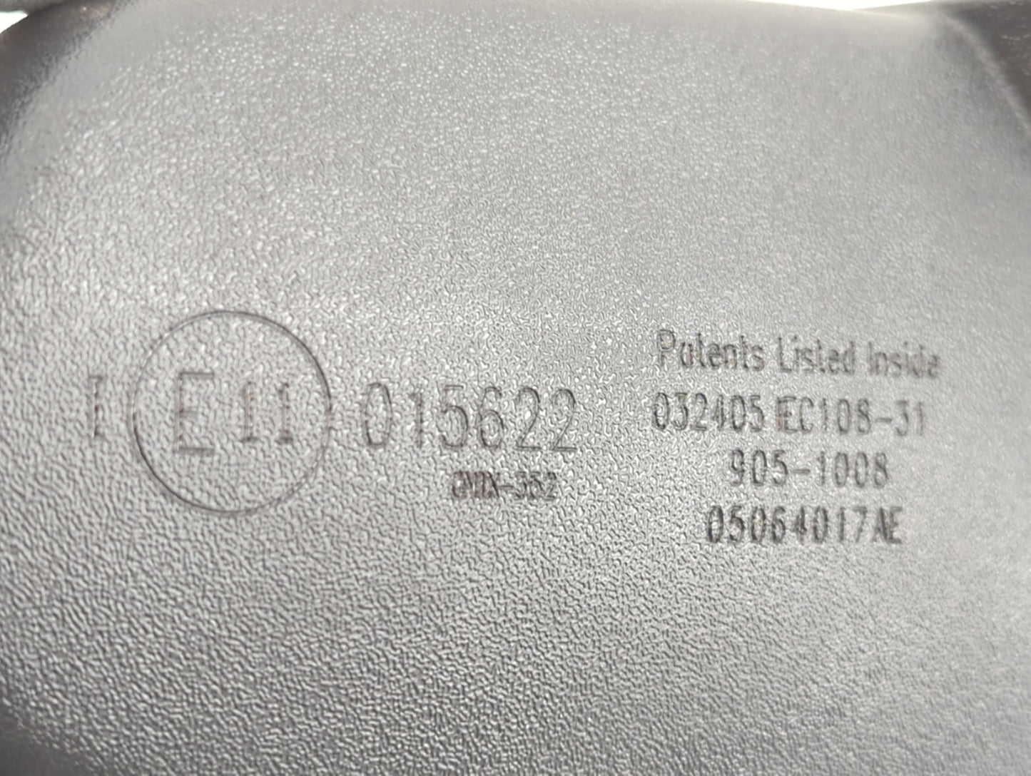 2005 Jeep Grand Cherokee Interior Rear View Mirror Replacement OEM P/N:E11015622 Fits OEM Used Auto Parts - Oemusedautoparts1.com