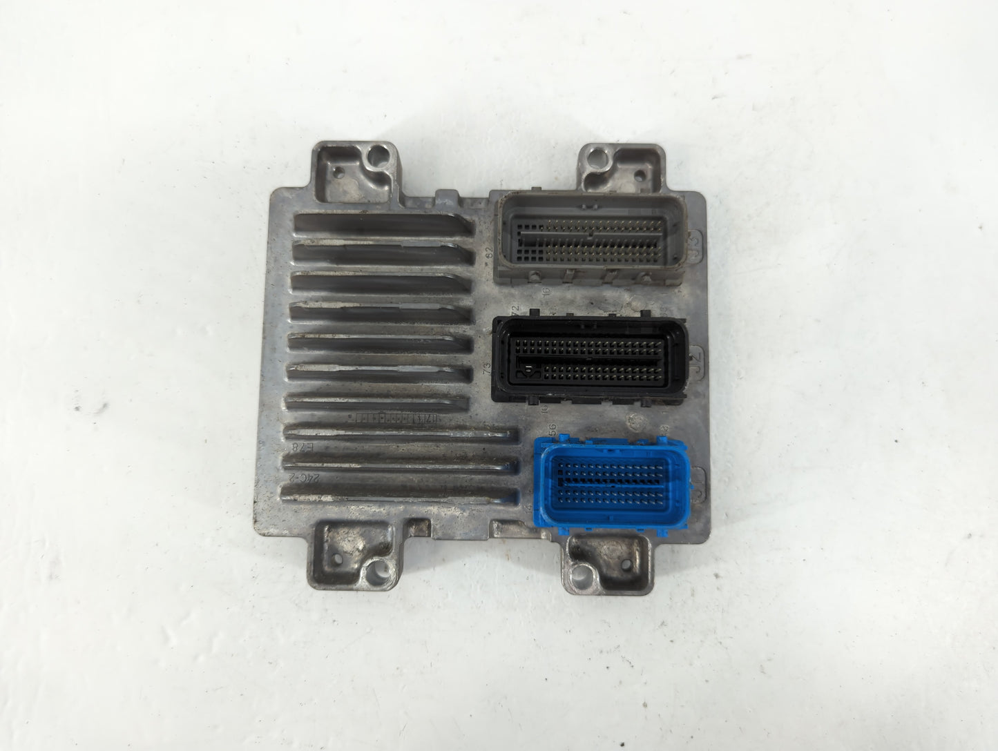 2017-2021 Chevrolet Trax PCM Engine Control Computer ECU ECM PCU OEM P/N:12668986 12685776 Fits Fits 2017 2018 2019 2020 2021 OEM Used Auto Parts - Oemusedautoparts1.com