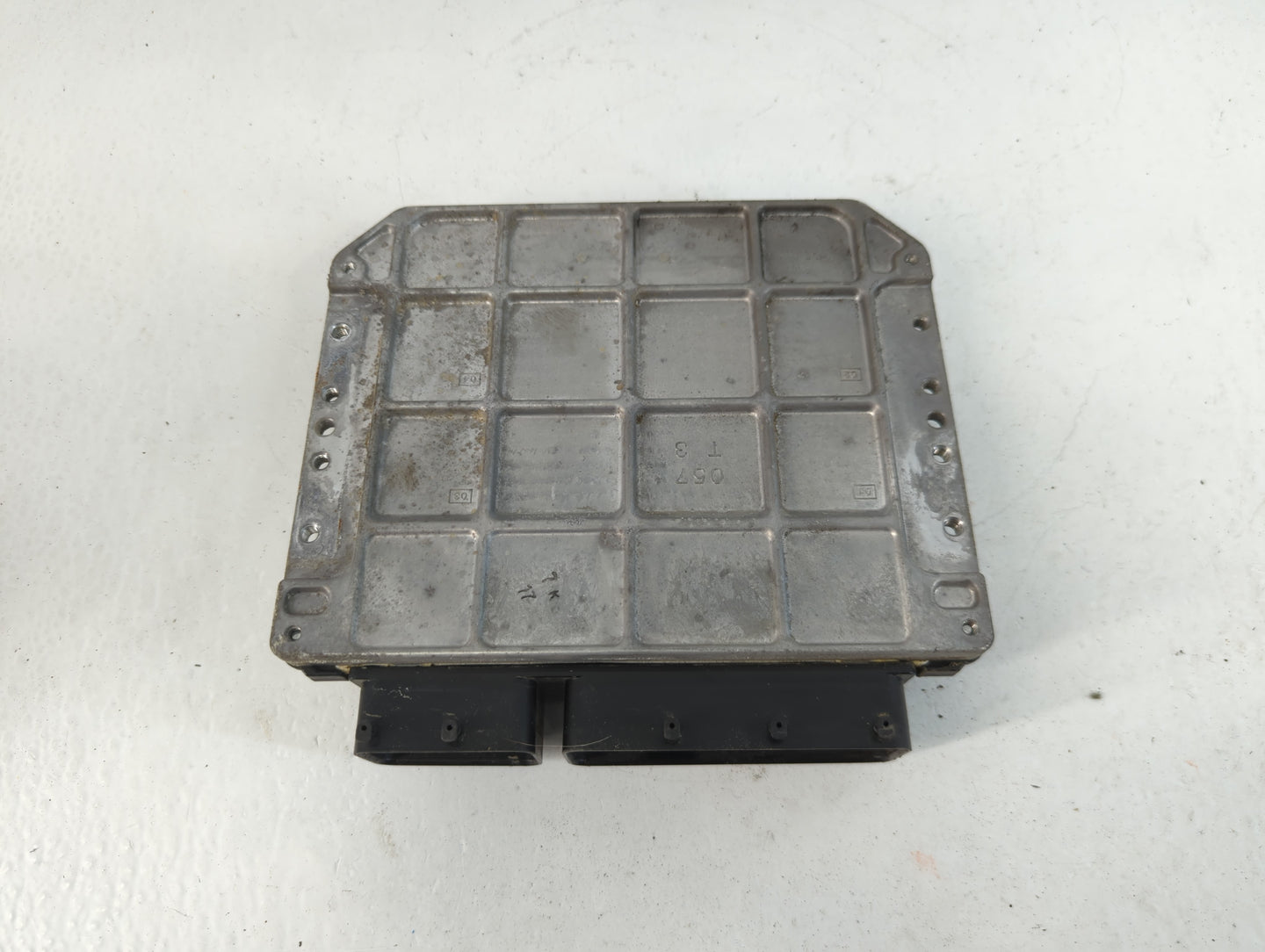2008-2009 Lexus Es350 PCM Engine Control Computer ECU ECM PCU OEM P/N:89661-33E71 Fits Fits 2008 2009 OEM Used Auto Parts - Oemusedautoparts1.com
