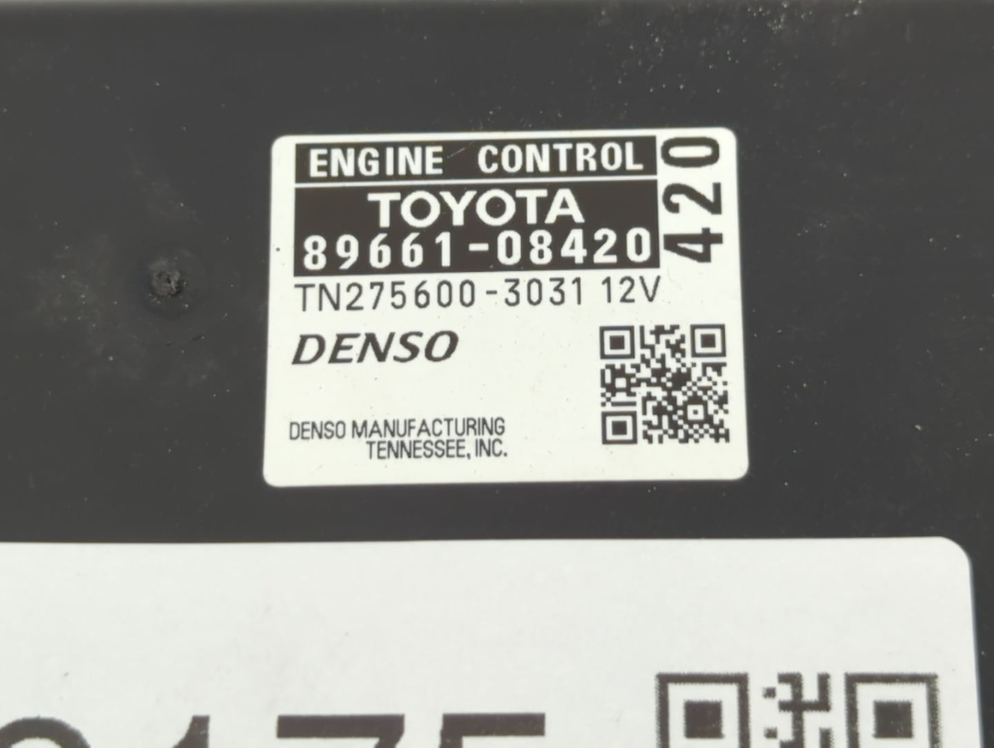 2015-2016 Toyota Sienna PCM Engine Control Computer ECU ECM PCU OEM P/N:89661-08420 Fits Fits 2015 2016 OEM Used Auto Parts - Oemusedautoparts1.com