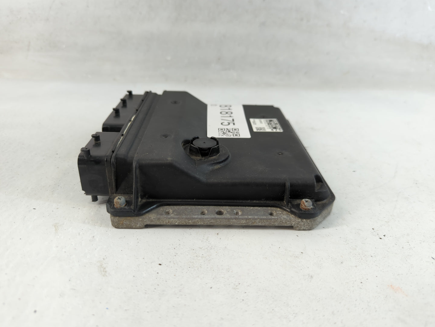 2015-2016 Toyota Sienna PCM Engine Control Computer ECU ECM PCU OEM P/N:89661-08420 Fits Fits 2015 2016 OEM Used Auto Parts - Oemusedautoparts1.com