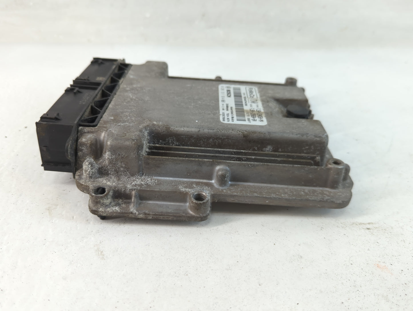 2015-2016 Ford Escape PCM Engine Control Computer ECU ECM PCU OEM P/N:FJ5A-12A650-MA Fits Fits 2015 2016 OEM Used Auto Parts - Oemusedautoparts1.com