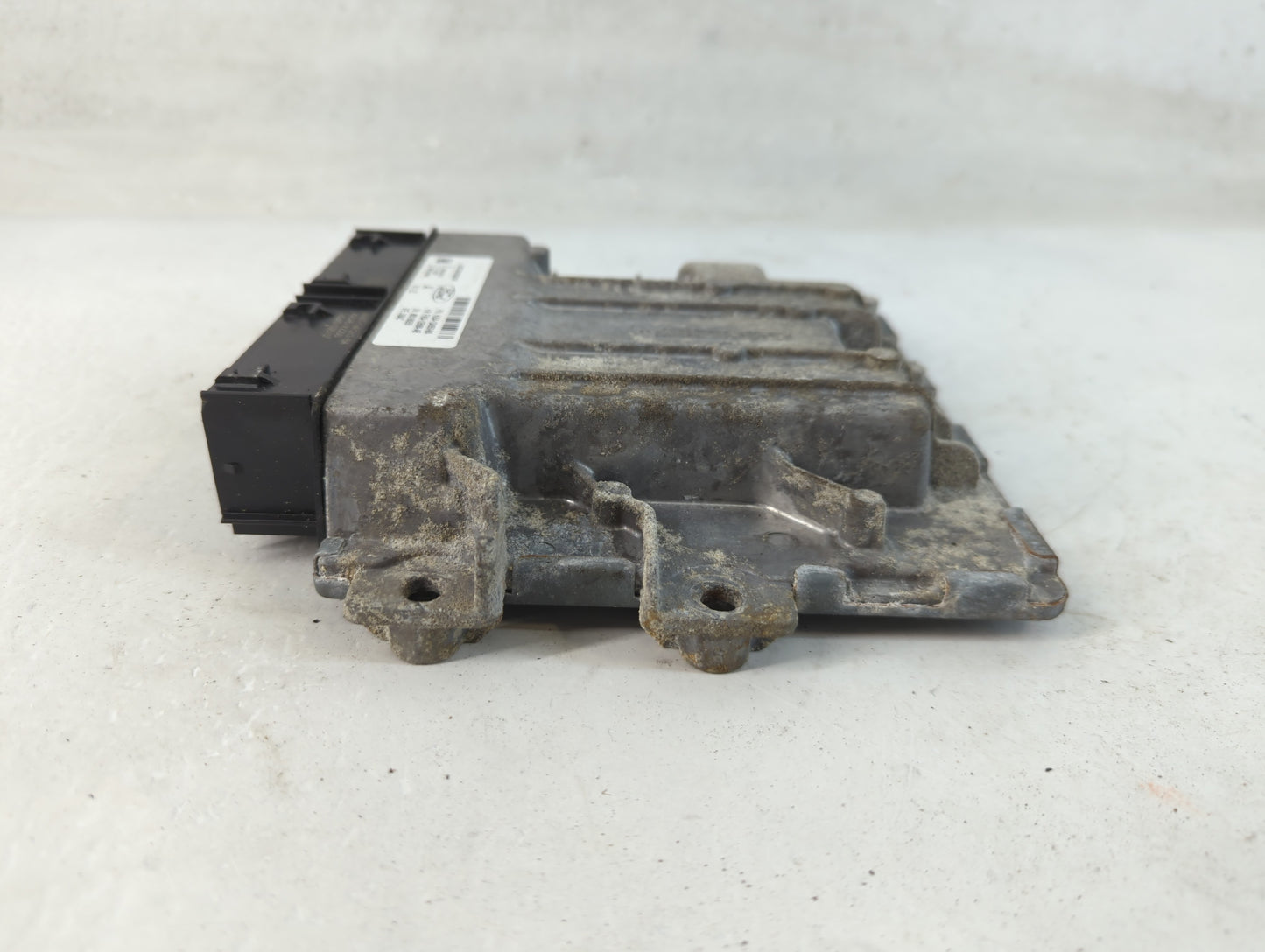 2017-2019 Ford Escape PCM Engine Control Computer ECU ECM PCU OEM P/N:HJ5A-12A650-MA Fits Fits 2017 2018 2019 OEM Used Auto Parts - Oemusedautoparts1.com