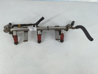 compare product 2004 Ford Fusion Fuel Injectors P/N:1L2E-9D280-EC Fits OEM Used Auto Parts