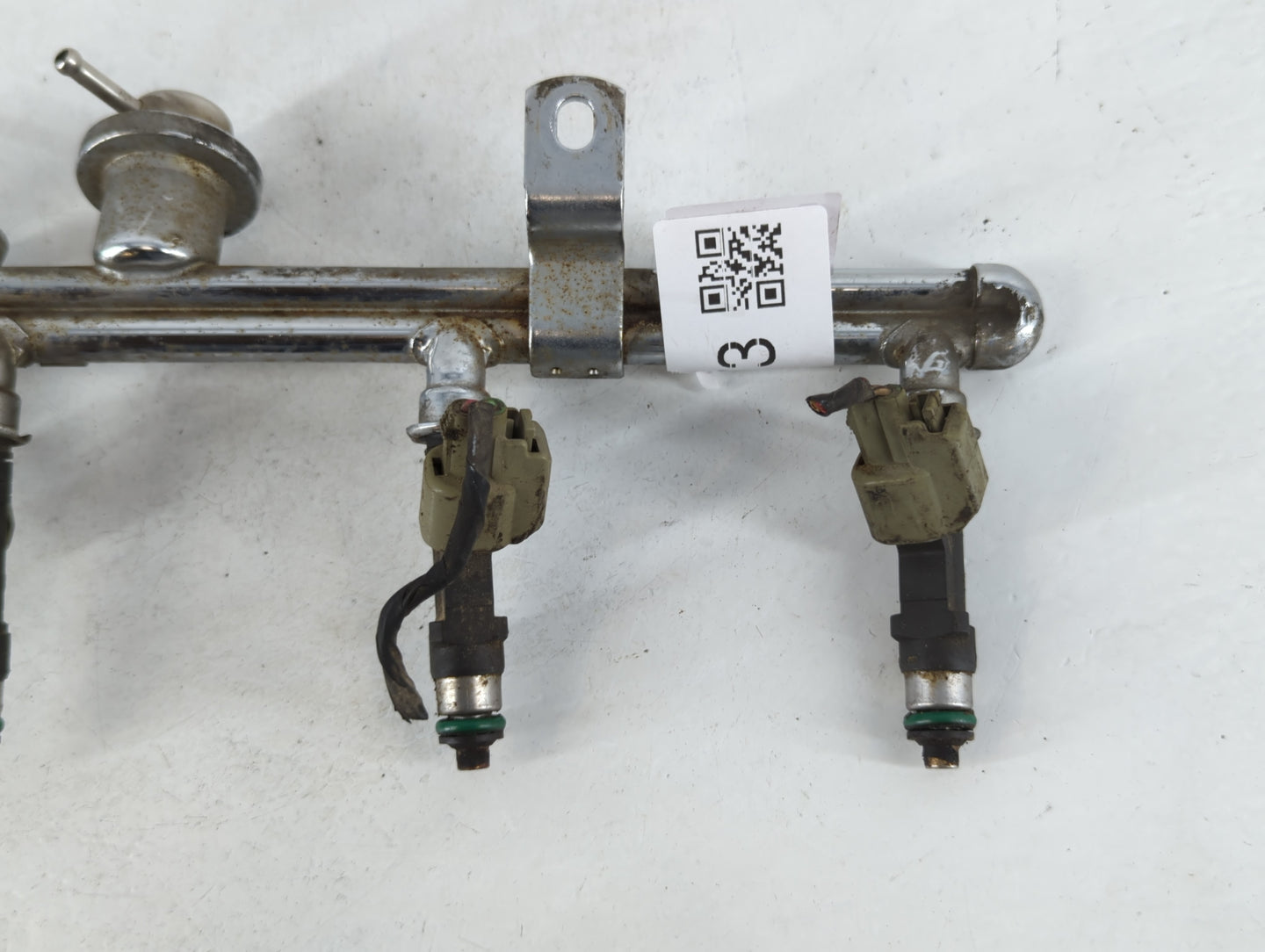 2003 Ford Expedition Fuel Injectors P/N:2L1E-9F792-F Fits OEM Used Auto Parts - Oemusedautoparts1.com