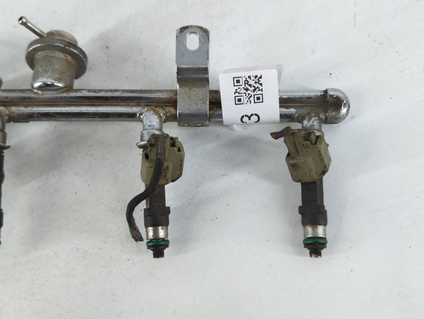 2003 Ford Expedition Fuel Injectors P/N:2L1E-9F792-F Fits OEM Used Auto Parts - Oemusedautoparts1.com