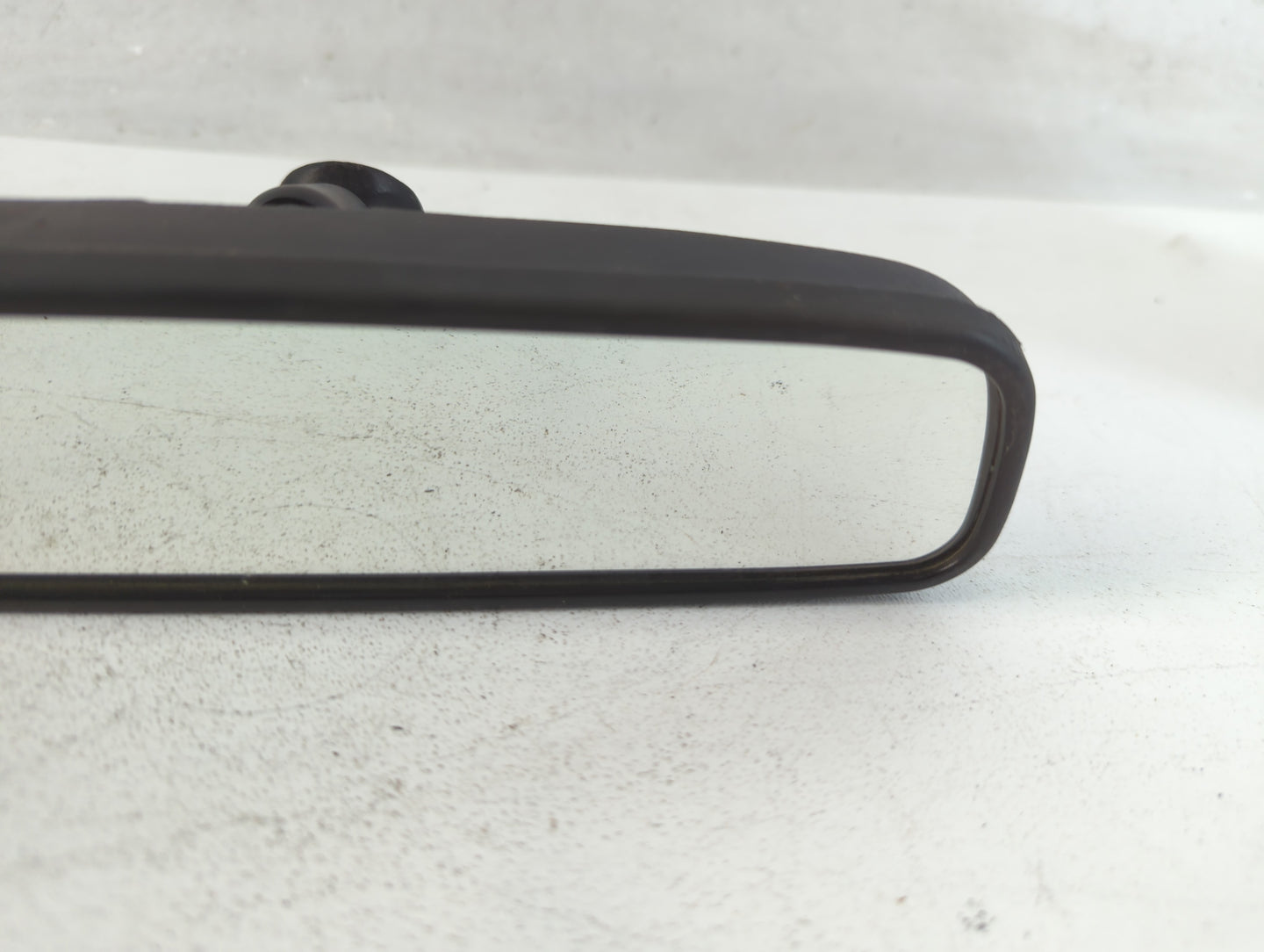 2004-2008 Chrysler Pacifica Interior Rear View Mirror Replacement OEM P/N:E10110110 Fits Fits 2004 2005 2006 2007 2008 OEM Used Auto Parts - Oemusedautoparts1.com