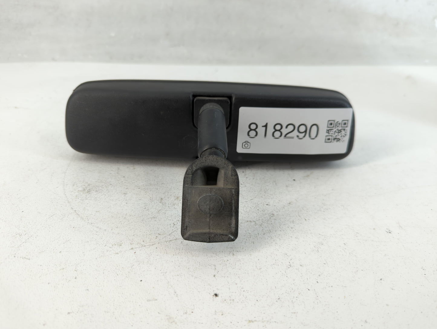 2004-2008 Chrysler Pacifica Interior Rear View Mirror Replacement OEM P/N:E10110110 Fits Fits 2004 2005 2006 2007 2008 OEM Used Auto Parts - Oemusedautoparts1.com