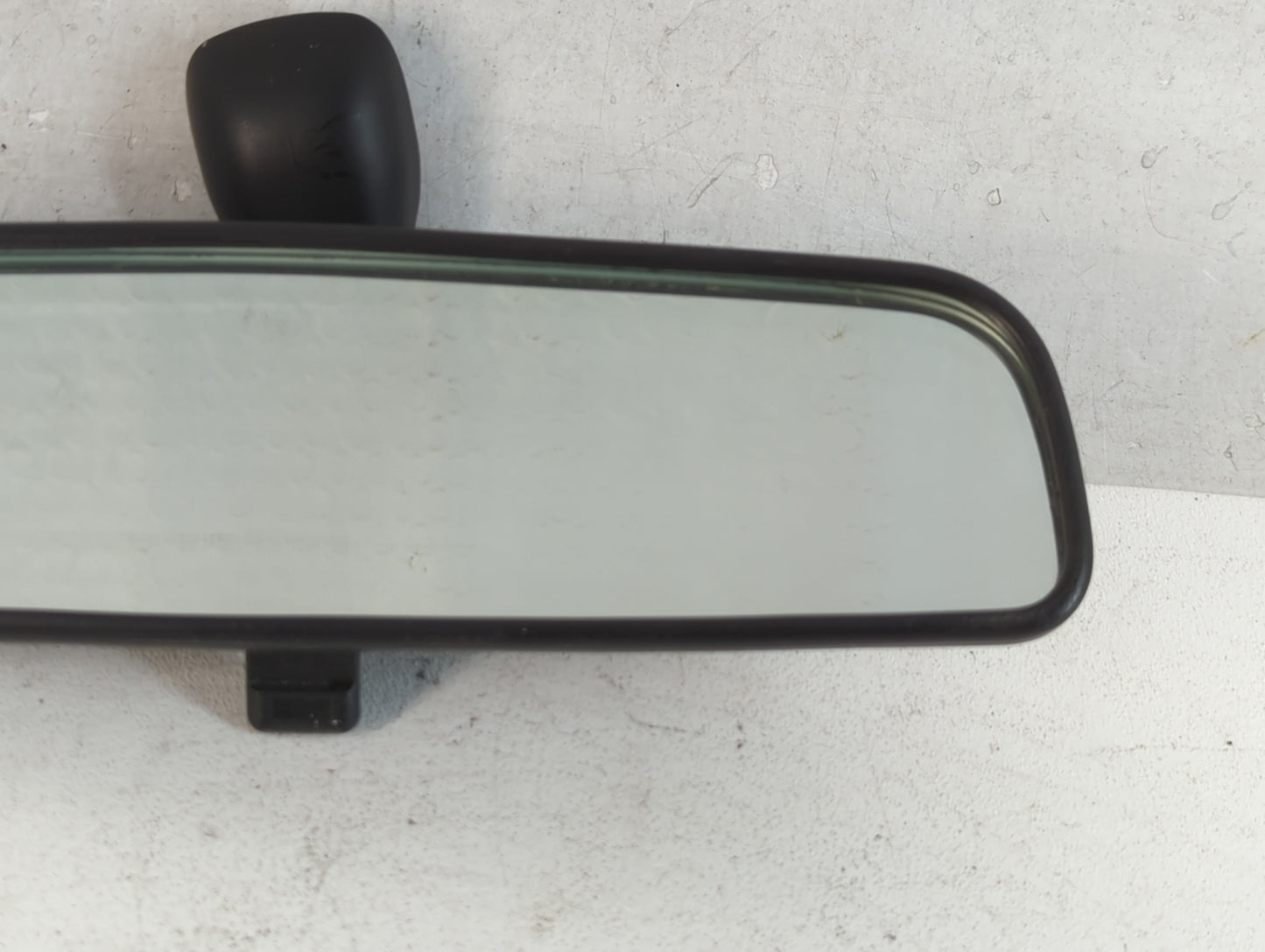 2000-2004 Hyundai Accent Interior Rear View Mirror Replacement OEM P/N:E402806 Fits OEM Used Auto Parts - Oemusedautoparts1.com