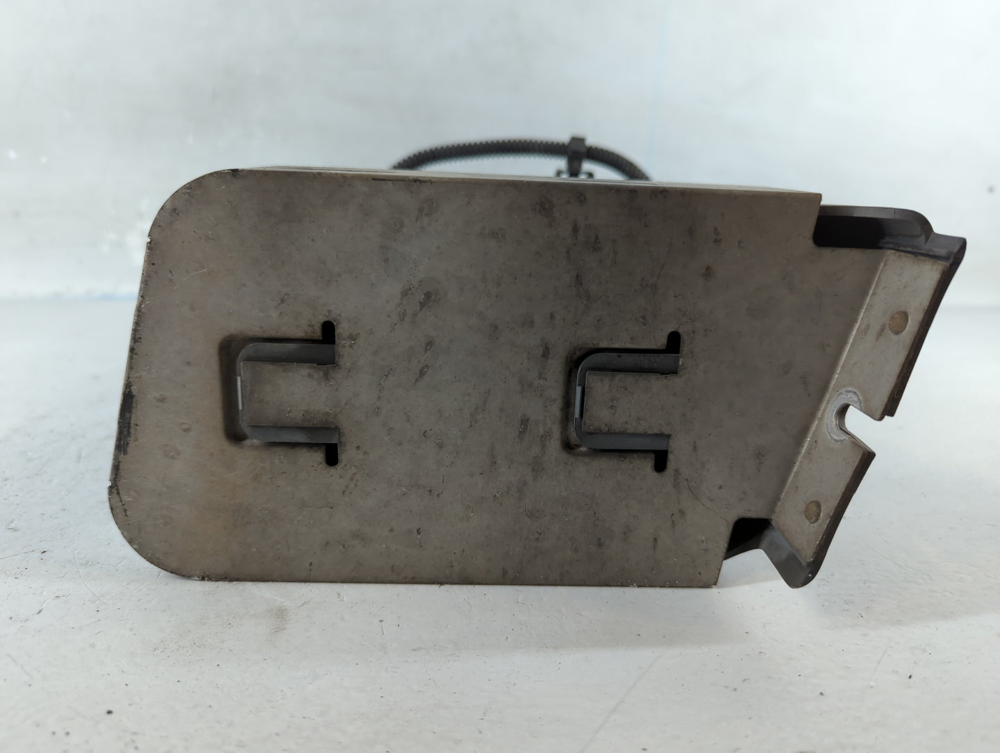 2008-2012 Chevrolet Malibu Throttle Body Fits Fits 2007 2008 2009 2010 2011 2012 OEM Used Auto Parts - Oemusedautoparts1.com