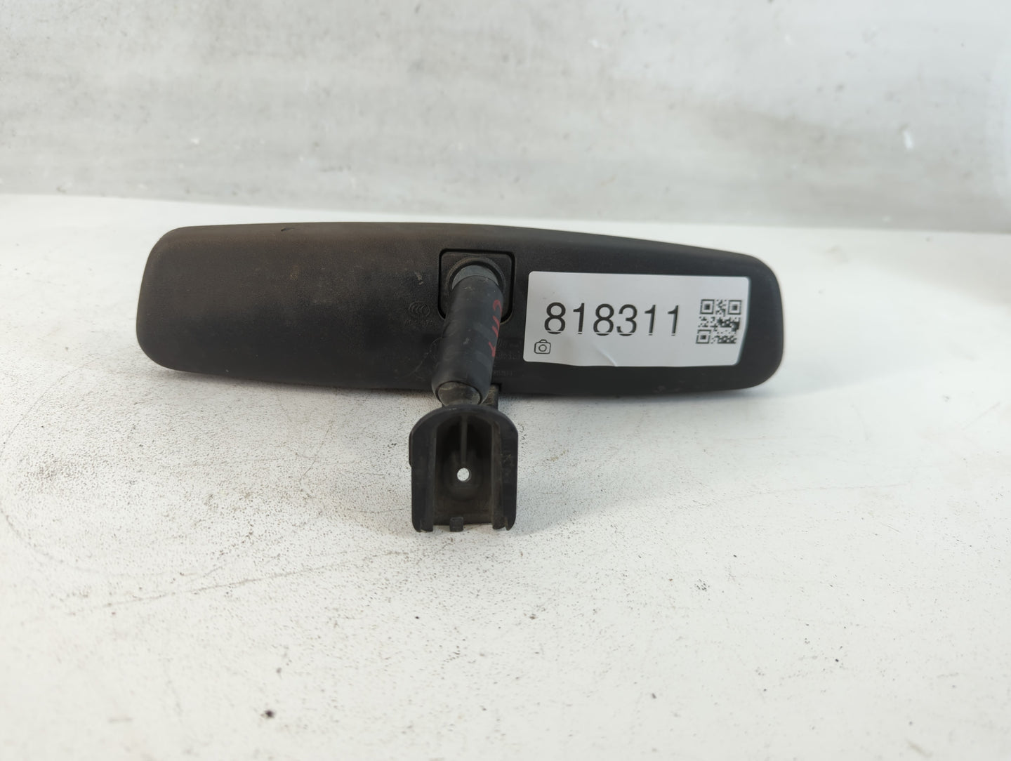 2004-2008 Chrysler Pacifica Interior Rear View Mirror Replacement OEM P/N:E8011083 Fits Fits 2004 2005 2006 2007 2008 OEM Used Auto Parts - Oemusedautoparts1.com