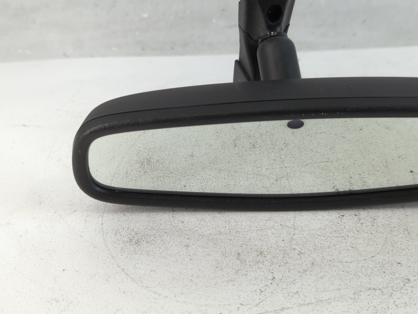 2004-2008 Chrysler Pacifica Interior Rear View Mirror Replacement OEM P/N:13503047 Fits Fits 2004 2005 2006 2007 2008 OEM Used Auto Parts - Oemusedautoparts1.com