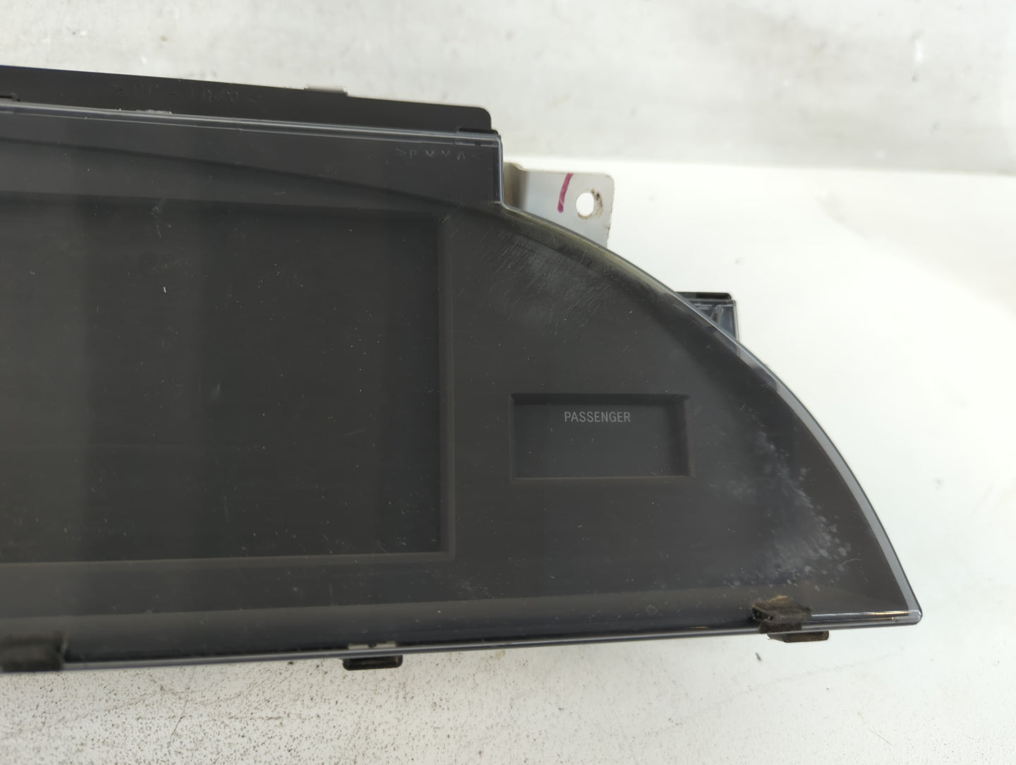 2005-2006 Toyota Avalon Instrument Cluster Speedometer Gauges P/N:83290-07100-00 Fits Fits 2005 2006 OEM Used Auto Parts - Oemusedautoparts1.com