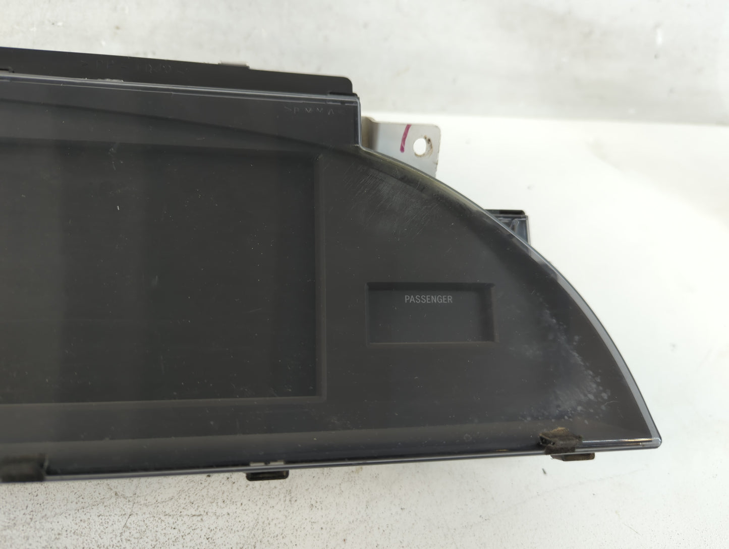 2005-2006 Toyota Avalon Instrument Cluster Speedometer Gauges P/N:83290-07100-00 Fits Fits 2005 2006 OEM Used Auto Parts - Oemusedautoparts1.com