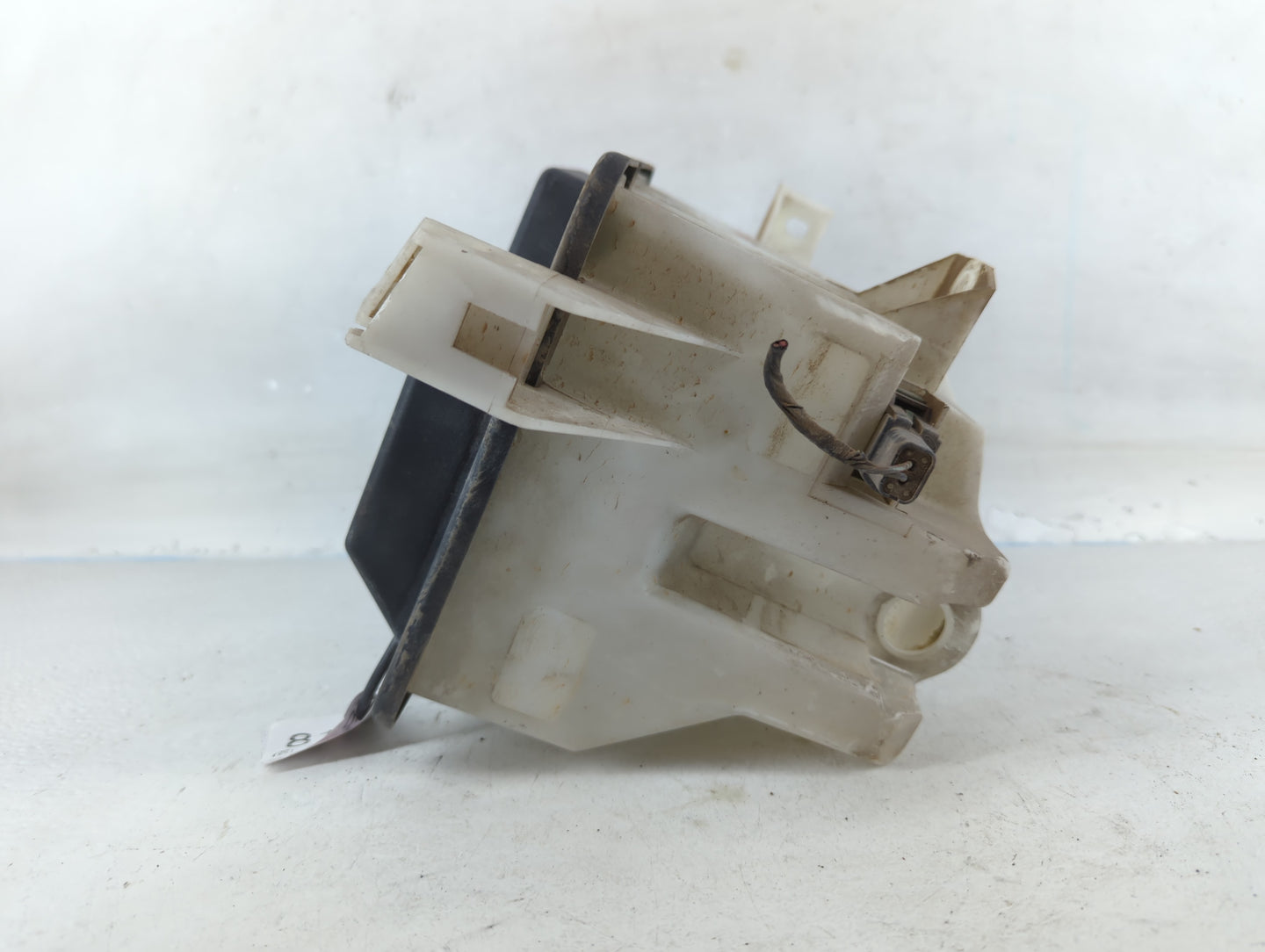 2003-2006 Ford Expedition Radiator Coolant Overflow Expansion Tank Bottle - Oemusedautoparts1.com