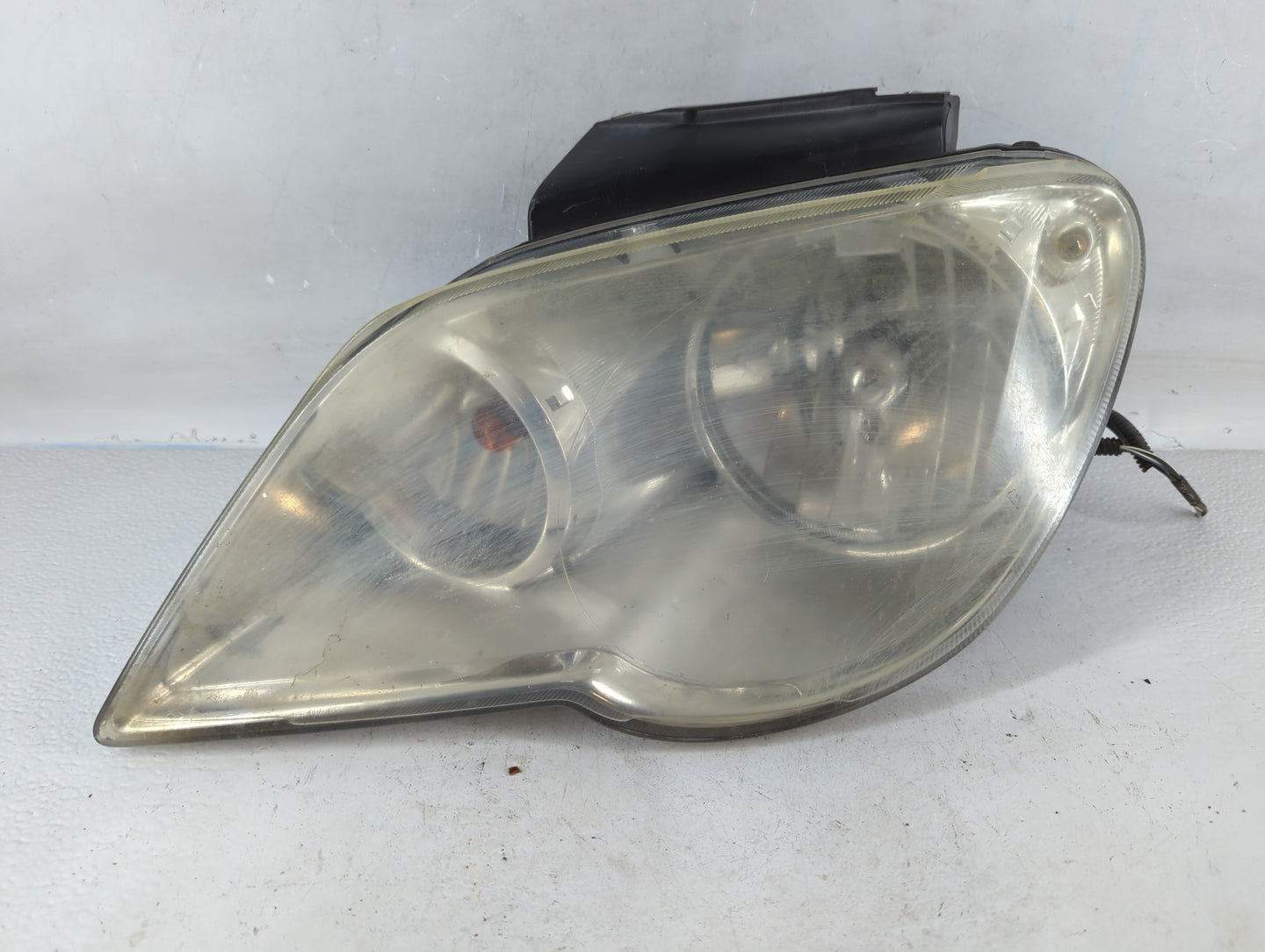 2007 Chrysler Pacifica Tail Light Assembly Driver Left OEM P/N:05113061ac b Fits OEM Used Auto Parts - Oemusedautoparts1.com