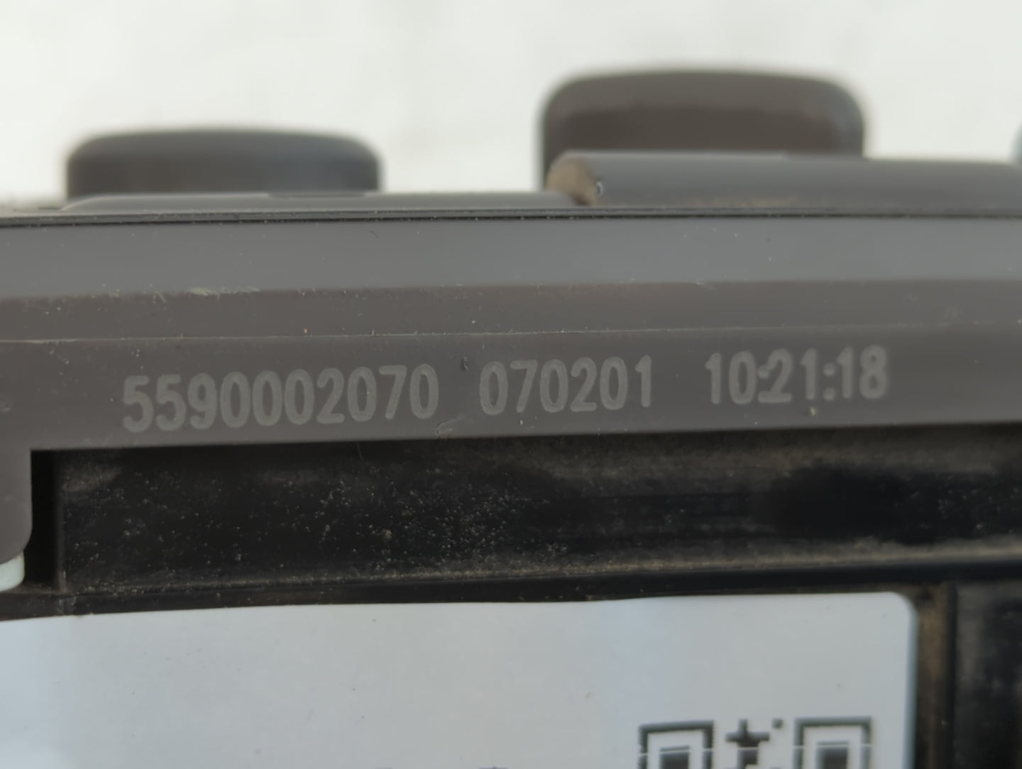 2001-2002 Toyota Corolla Climate Control Module Temperature AC/Heater Replacement P/N:5590002070 Fits Fits 2001 2002 OEM Used Auto Parts - Oemusedautoparts1.com