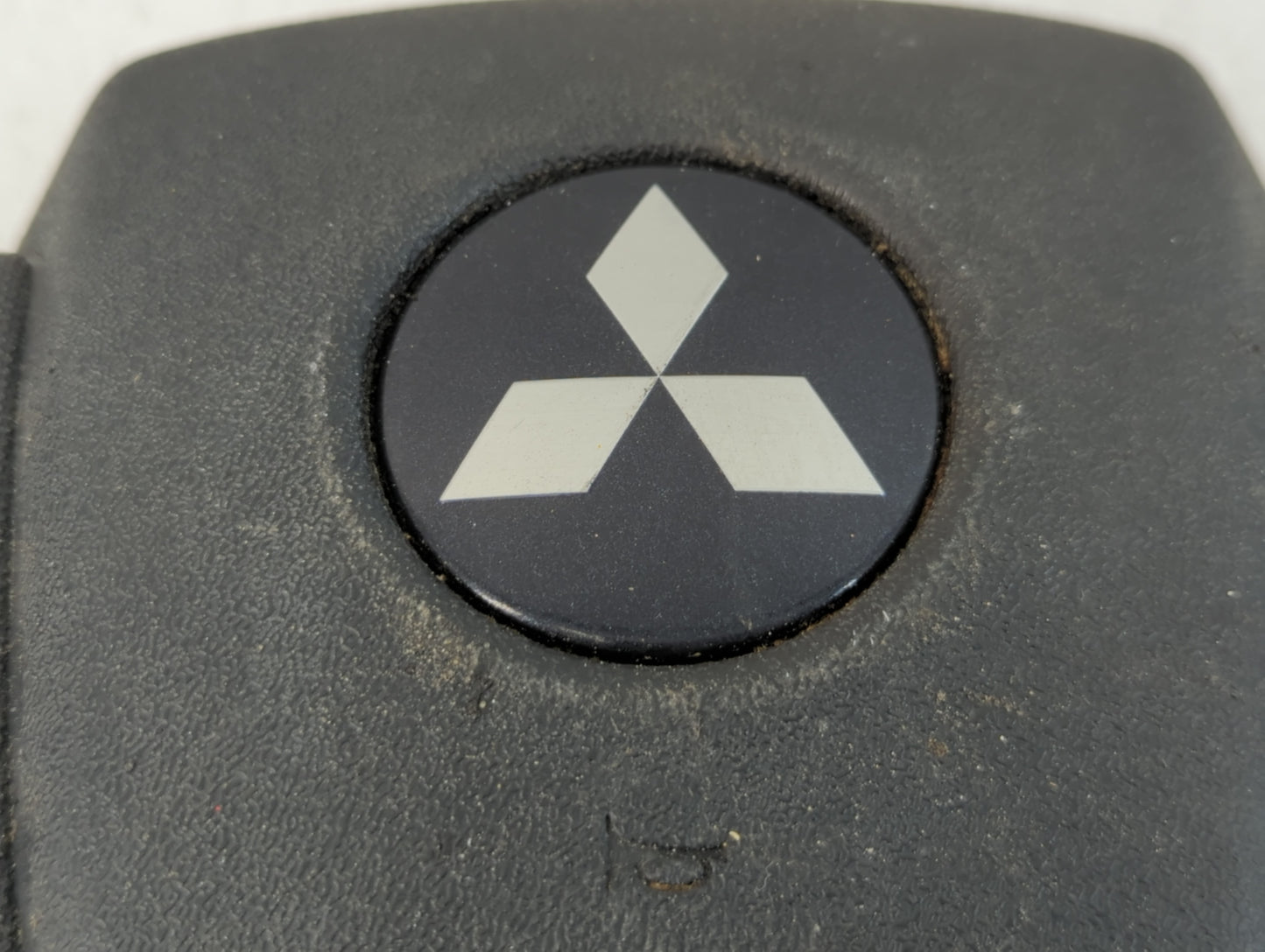 2004-2006 Mitsubishi Galant Air Bag Driver Left Steering Wheel Mounted Fits Fits 2004 2005 2006 OEM Used Auto Parts - Oemusedautoparts1.com