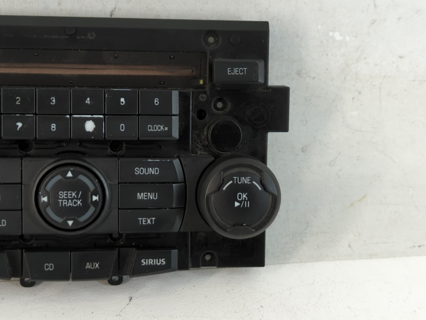 2009-2011 Ford Focus Radio AM FM Cd Player Receiver Replacement P/N:9S4T-18A802-AB Fits Fits 2009 2010 2011 OEM Used Auto Parts - Oemusedautoparts1.com