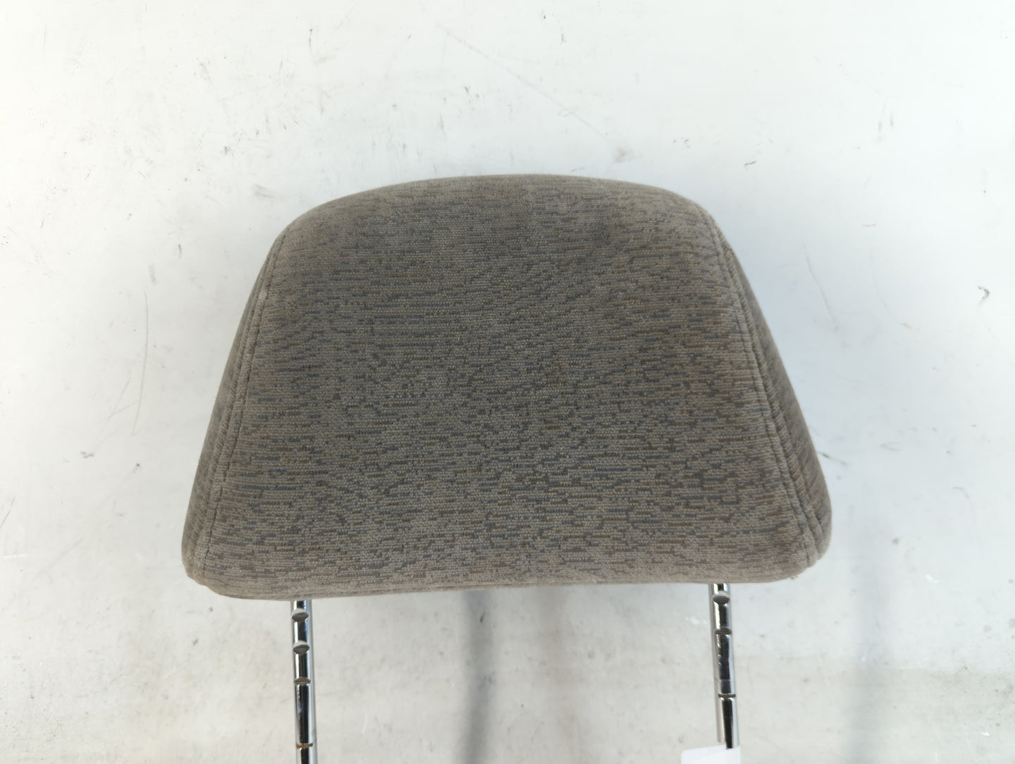 1997-2001 Chevrolet Malibu Headrest Head Rest Front Driver Passenger Seat Fits Fits 1997 1998 1999 2000 2001 OEM Used Auto Parts - Oemusedautoparts1.com