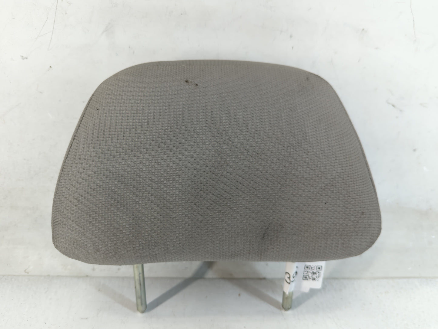 2008-2009 Chevrolet Hhr Headrest Head Rest Front Driver Passenger Seat Fits Fits 2008 2009 OEM Used Auto Parts - Oemusedautoparts1.com