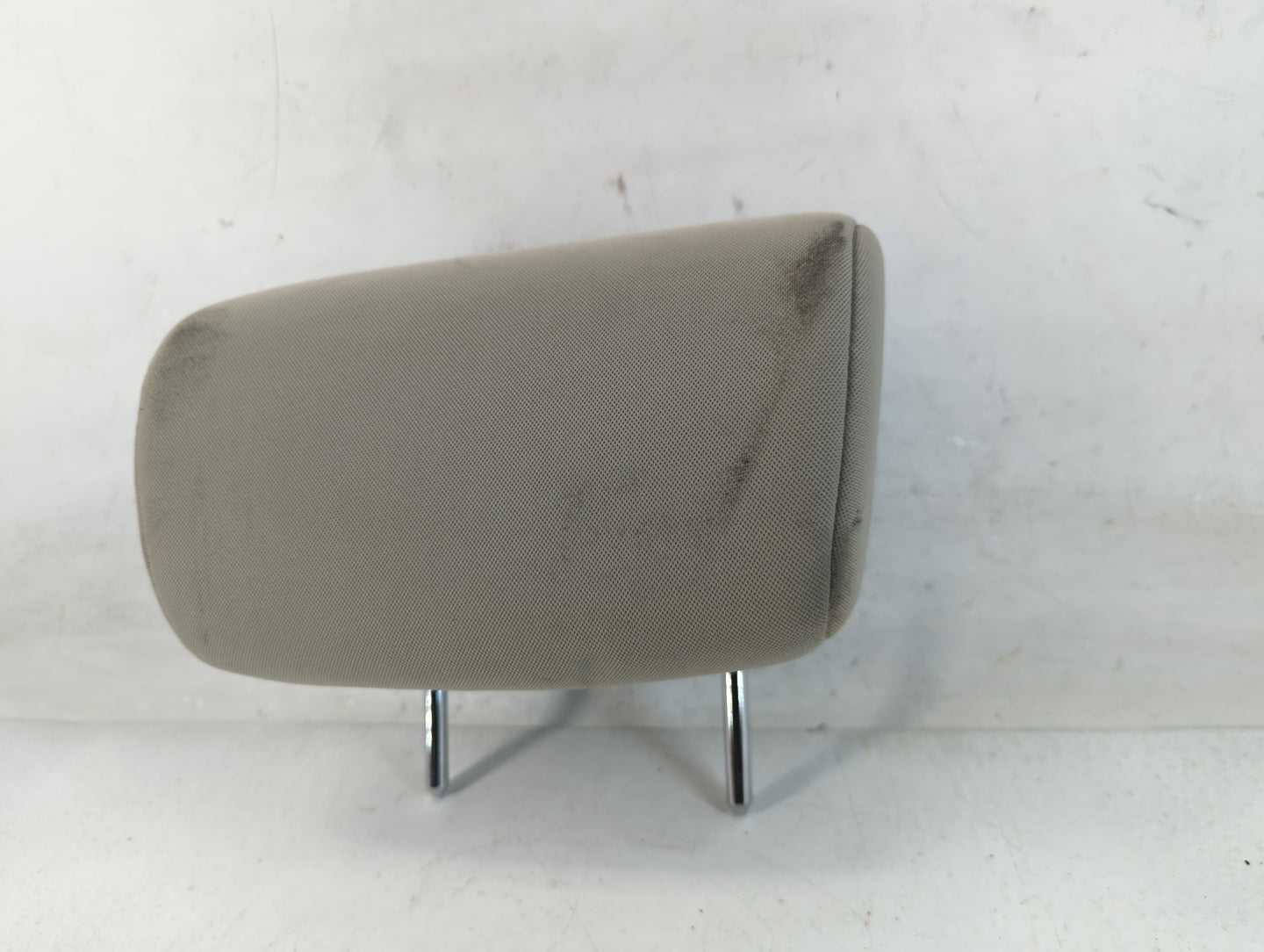 2010-2013 Kia Forte Headrest Head Rest Front Driver Passenger Seat Fits Fits 2010 2011 2012 2013 OEM Used Auto Parts - Oemusedautoparts1.com