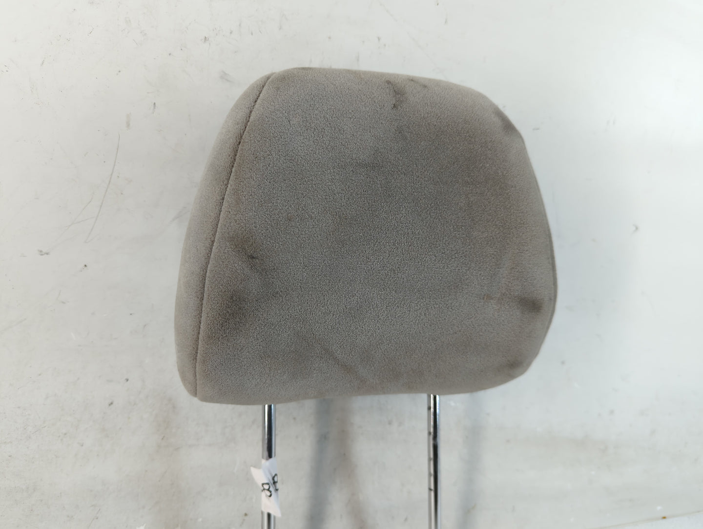 2009-2010 Kia Optima Headrest Head Rest Front Driver Passenger Seat Fits Fits 2009 2010 OEM Used Auto Parts - Oemusedautoparts1.com