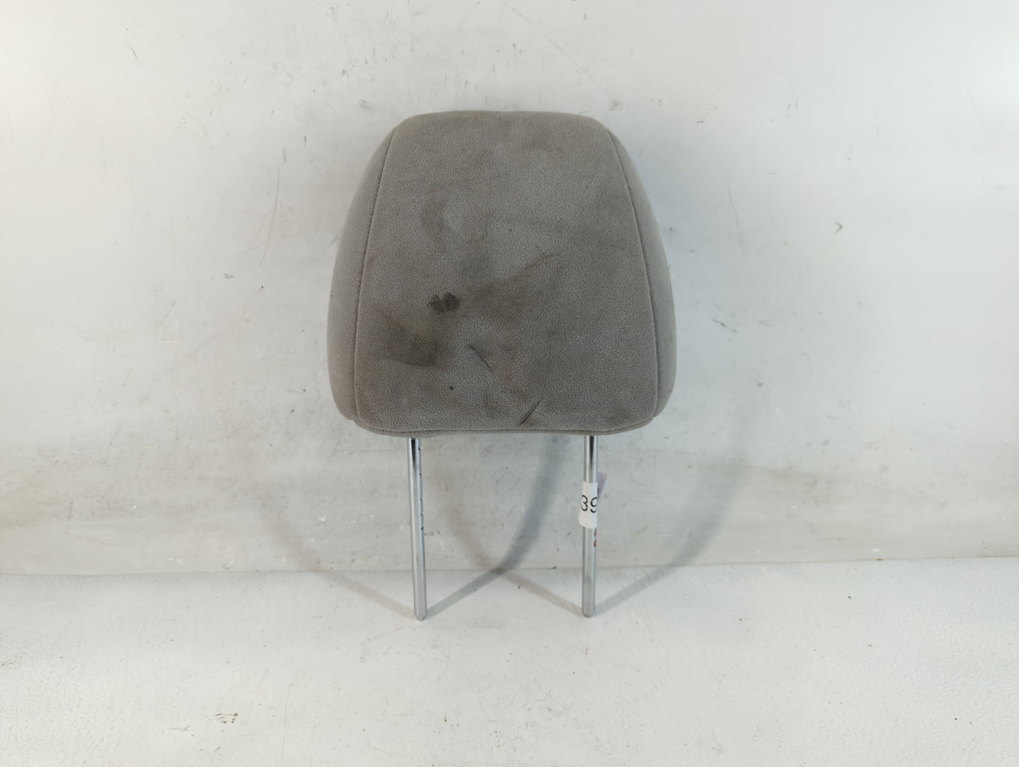 2009-2010 Kia Optima Headrest Head Rest Front Driver Passenger Seat Fits Fits 2009 2010 OEM Used Auto Parts - Oemusedautoparts1.com