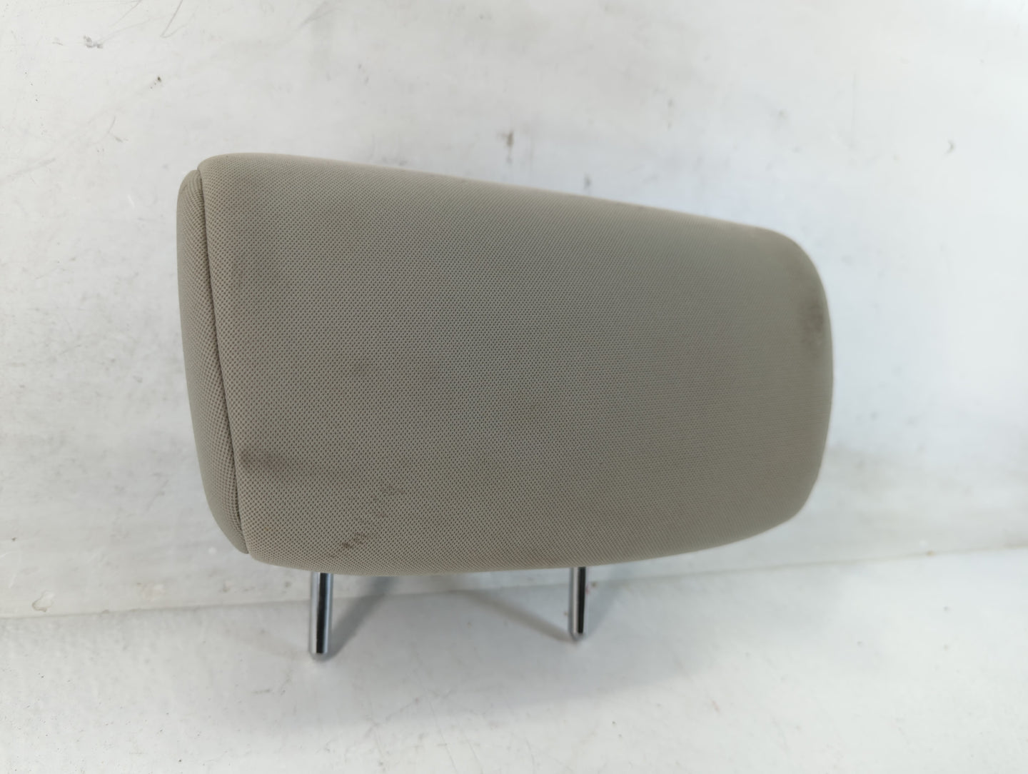 2010-2013 Kia Forte Headrest Head Rest Front Driver Passenger Seat Fits Fits 2010 2011 2012 2013 OEM Used Auto Parts - Oemusedautoparts1.com