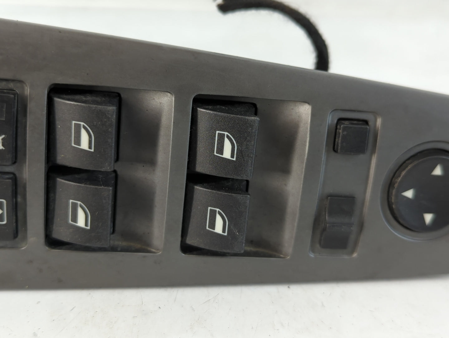 2006-2008 Bmw 750i Master Power Window Switch Replacement Driver Side Left P/N:6 943 054 Fits Fits 2006 2007 2008 OEM Used Auto Parts - Oemusedautoparts1.com