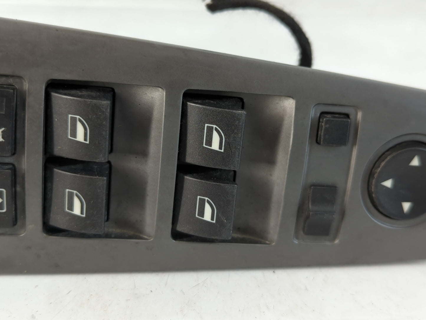 2006-2008 Bmw 750i Master Power Window Switch Replacement Driver Side Left P/N:6 943 054 Fits Fits 2006 2007 2008 OEM Used Auto Parts - Oemusedautoparts1.com