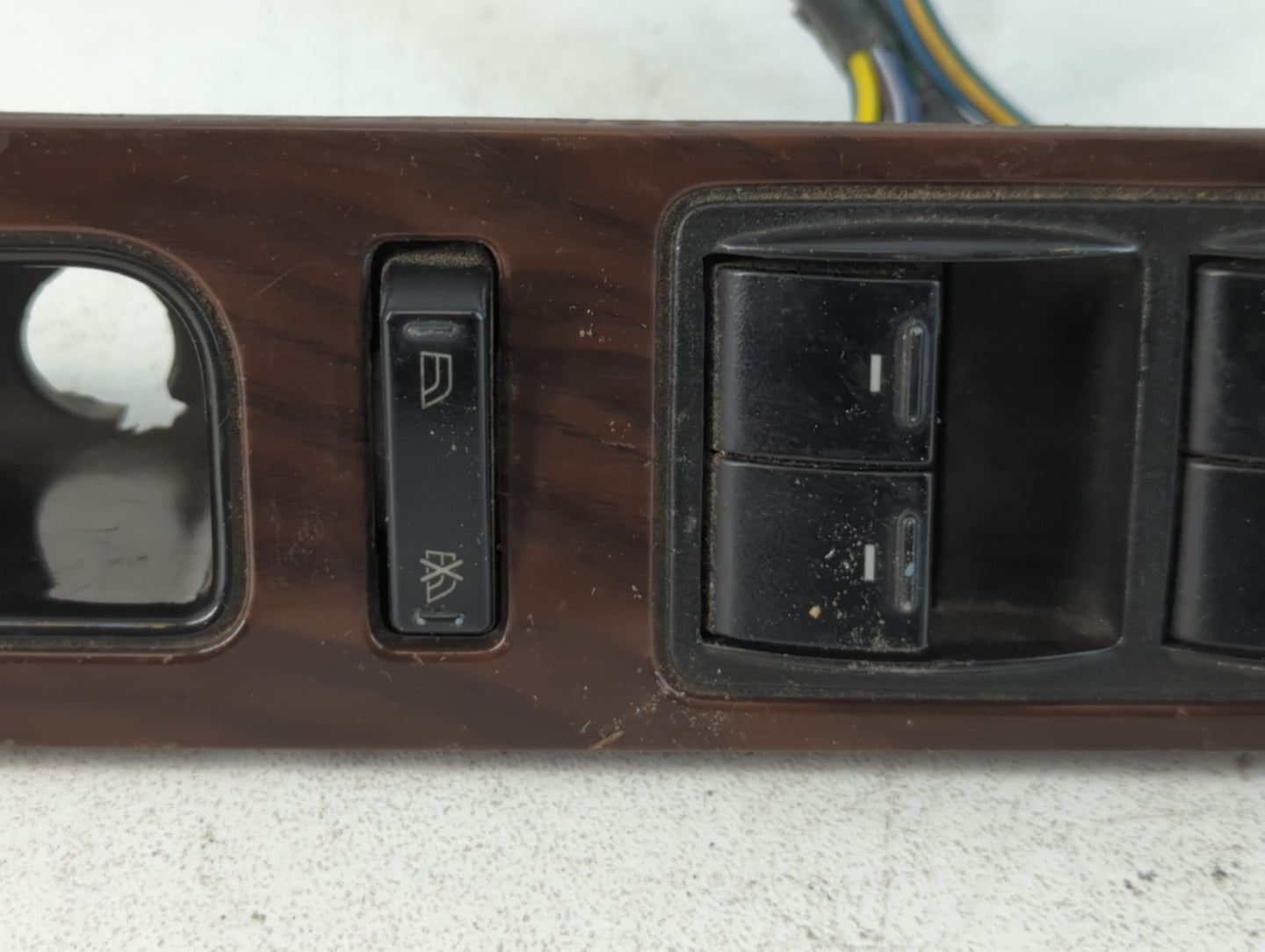 2008-2009 Ford Taurus Master Power Window Switch Replacement Driver Side Left Fits Fits 2005 2006 2007 2008 2009 OEM Used Auto Parts - Oemusedautoparts1.com