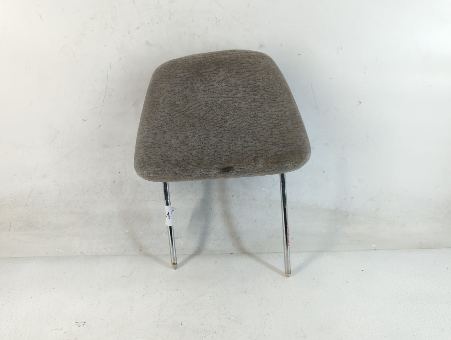 1997-2001 Chevrolet Malibu Headrest Head Rest Front Driver Passenger Seat Fits Fits 1997 1998 1999 2000 2001 OEM Used Auto Parts - Oemusedautoparts1.com