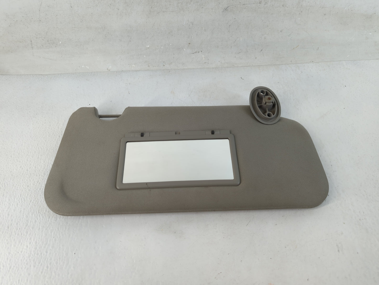 2007 Suzuki Xl-7 Sun Visor Shade Replacement Passenger Right Mirror Fits OEM Used Auto Parts - Oemusedautoparts1.com
