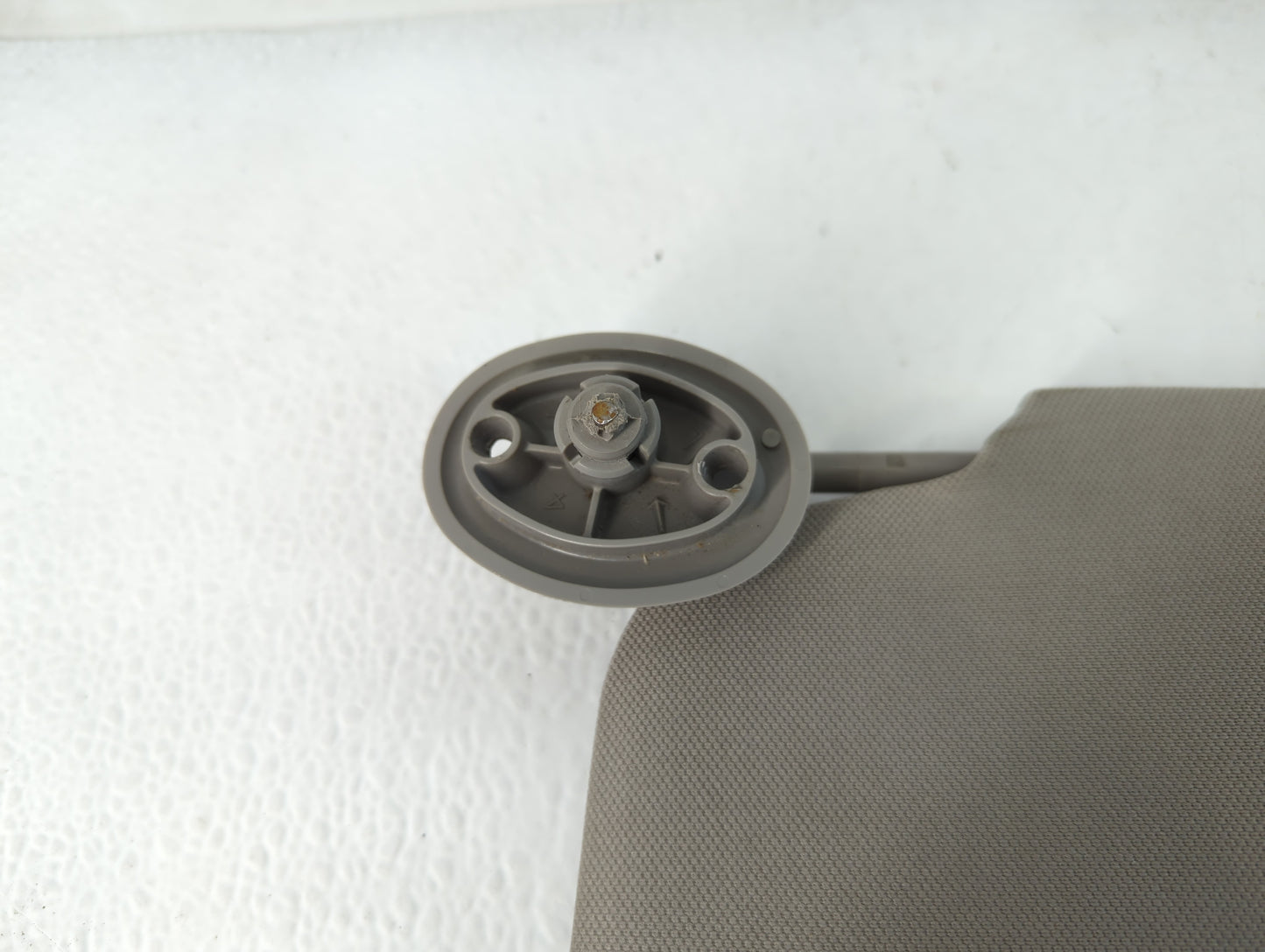 2007 Suzuki Xl-7 Sun Visor Shade Replacement Driver Left Mirror Fits OEM Used Auto Parts - Oemusedautoparts1.com